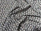 CRÊPE VISCOSE FOND GRIS MOTIFS TRIANGLE MULTICOLORE - My Little Coupon