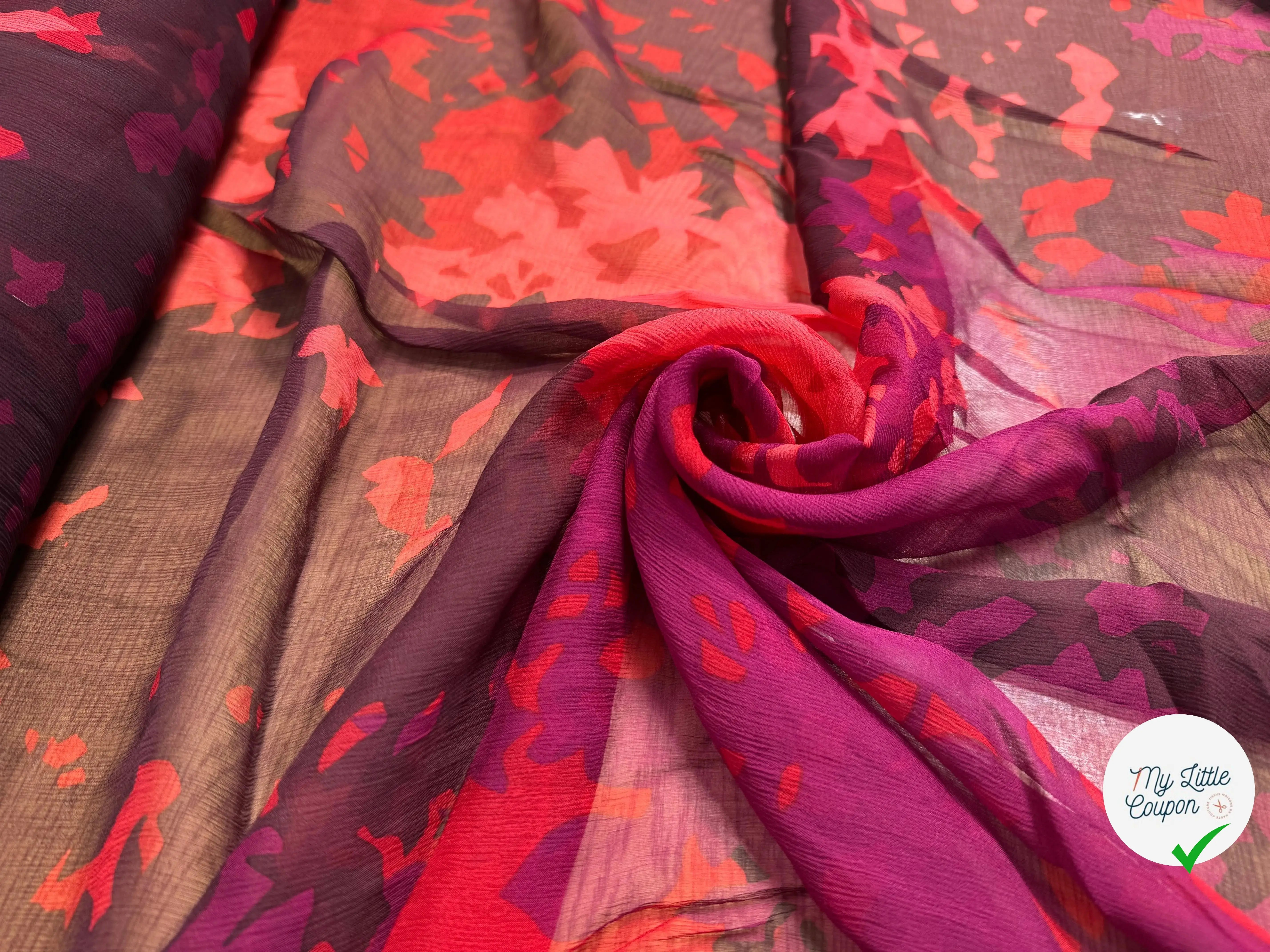 CRÉPON DE SOIE VIOLET ROUGE, NOIR MOTIFS FEUILLAGES - My Little Coupon