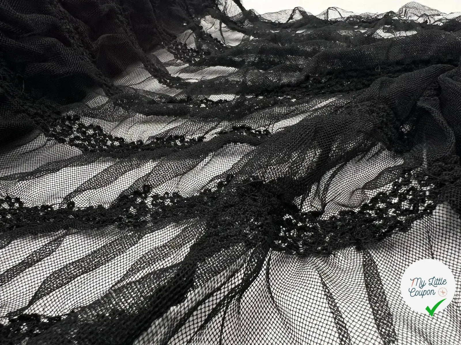 DENTELLE FROU FROU STRIPES FESTONNÉS NOIR - My Little Coupon - tissu - coudre