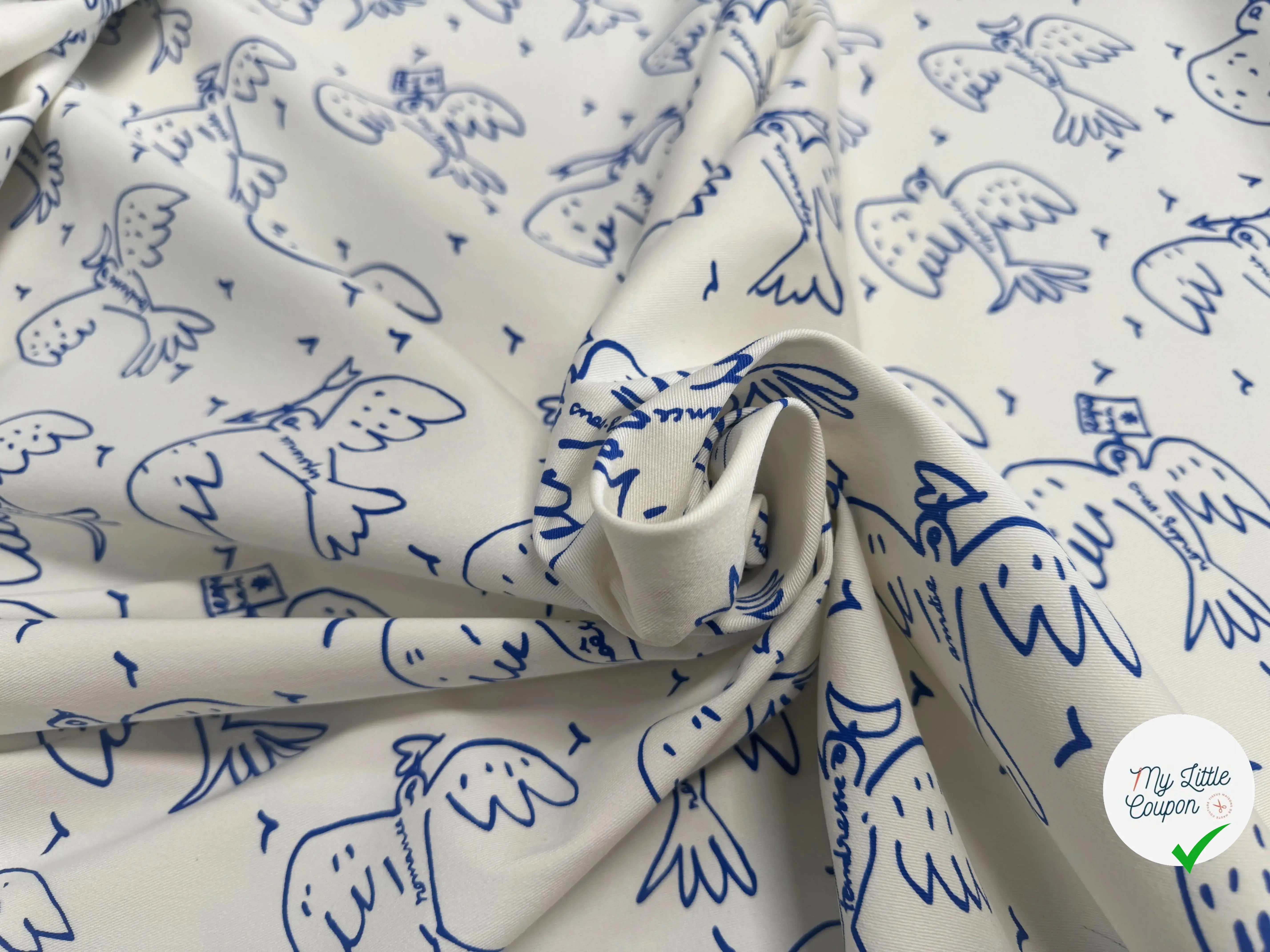 GABARDINE STRETCH DE COTON BLANC CASSÉ OISEAU BLEU - My Little Coupon