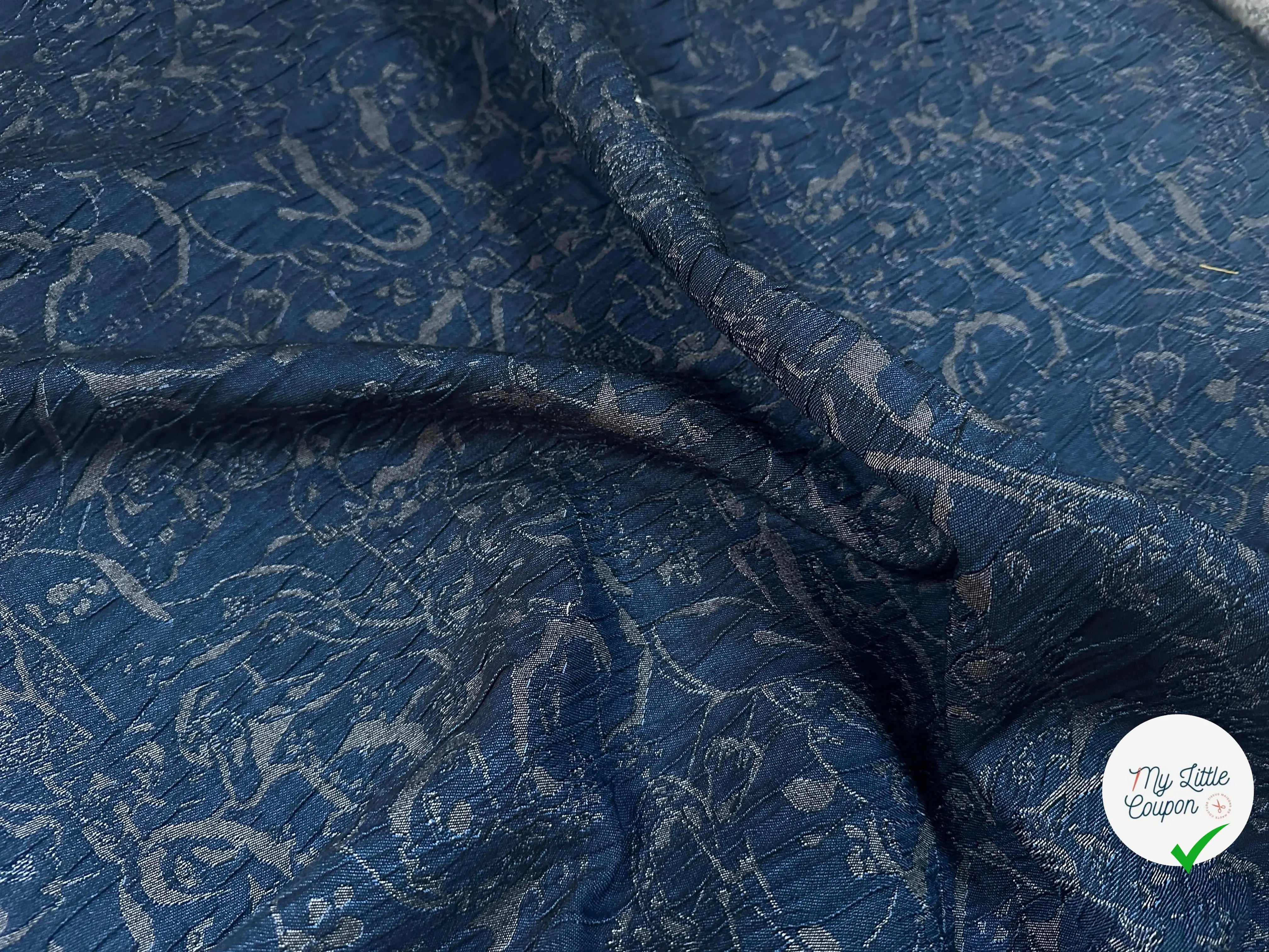 JACQUARD REVERSIBLE FACE BLEU FACE CREME FELIN - My Little Coupon