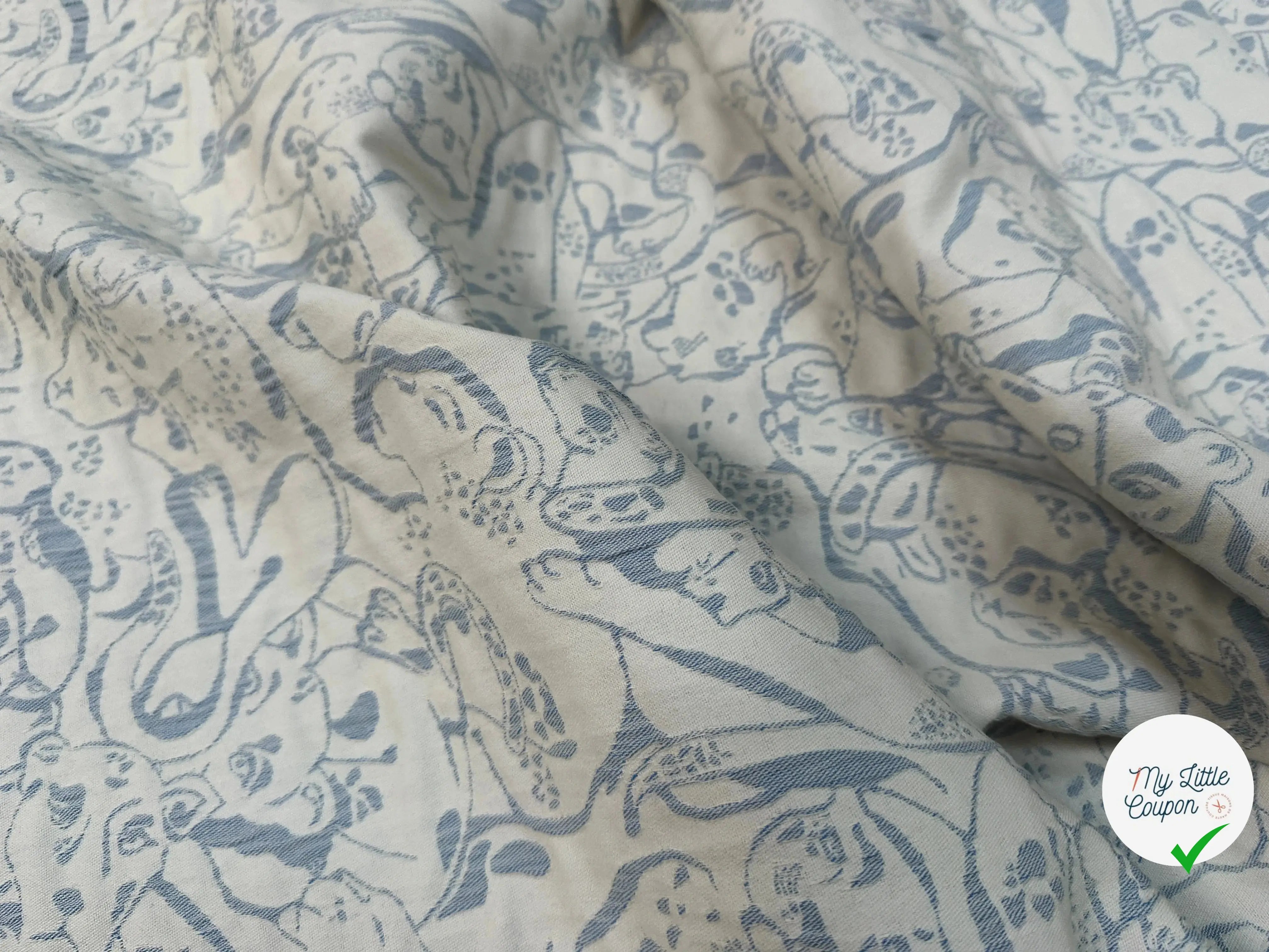 JACQUARD REVERSIBLE FACE BLEU FACE CREME FELIN - My Little Coupon