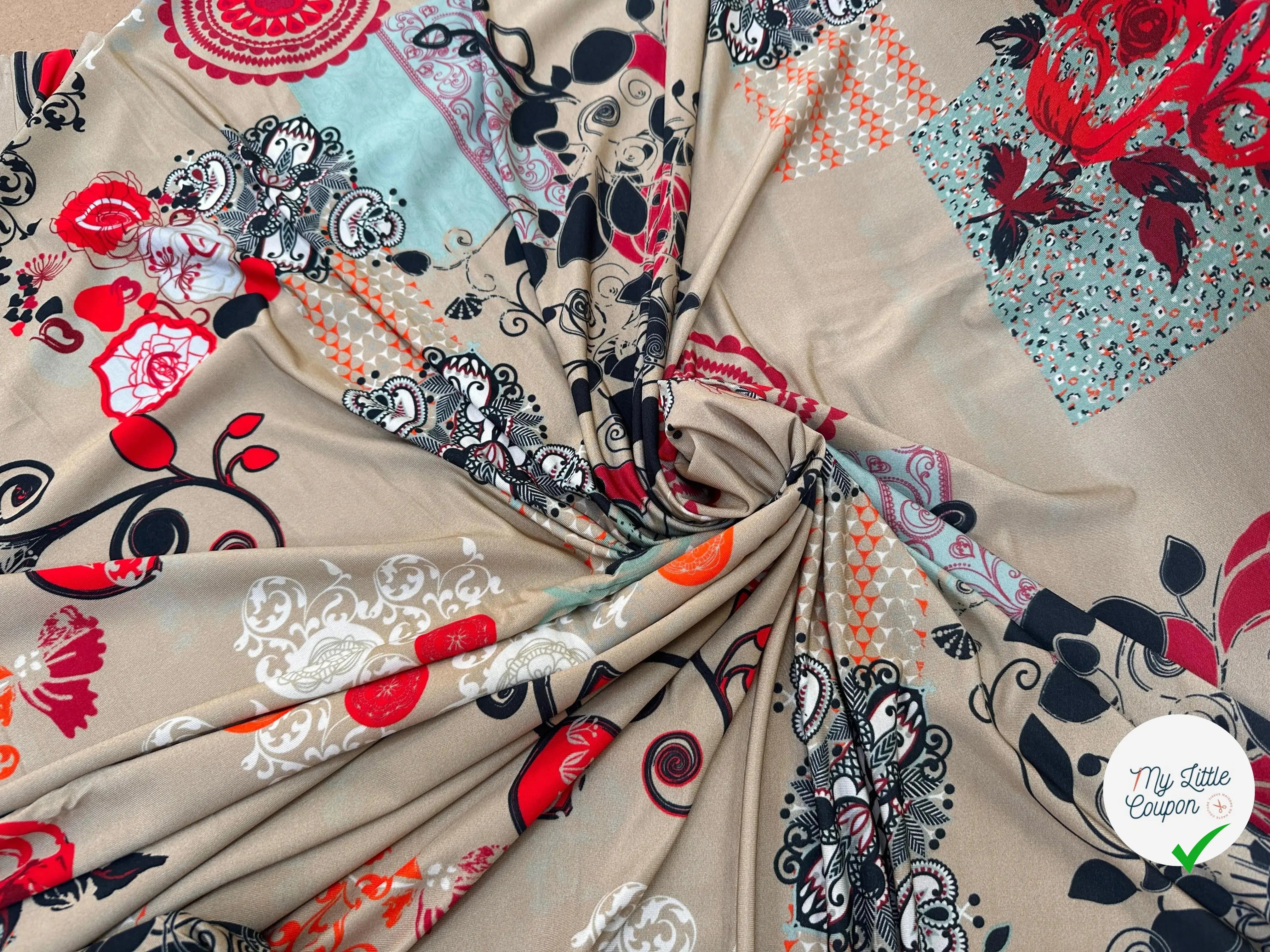 JERSEY VISCOSE FLEURS DE BEIGE ARABESQUE - My Little Coupon