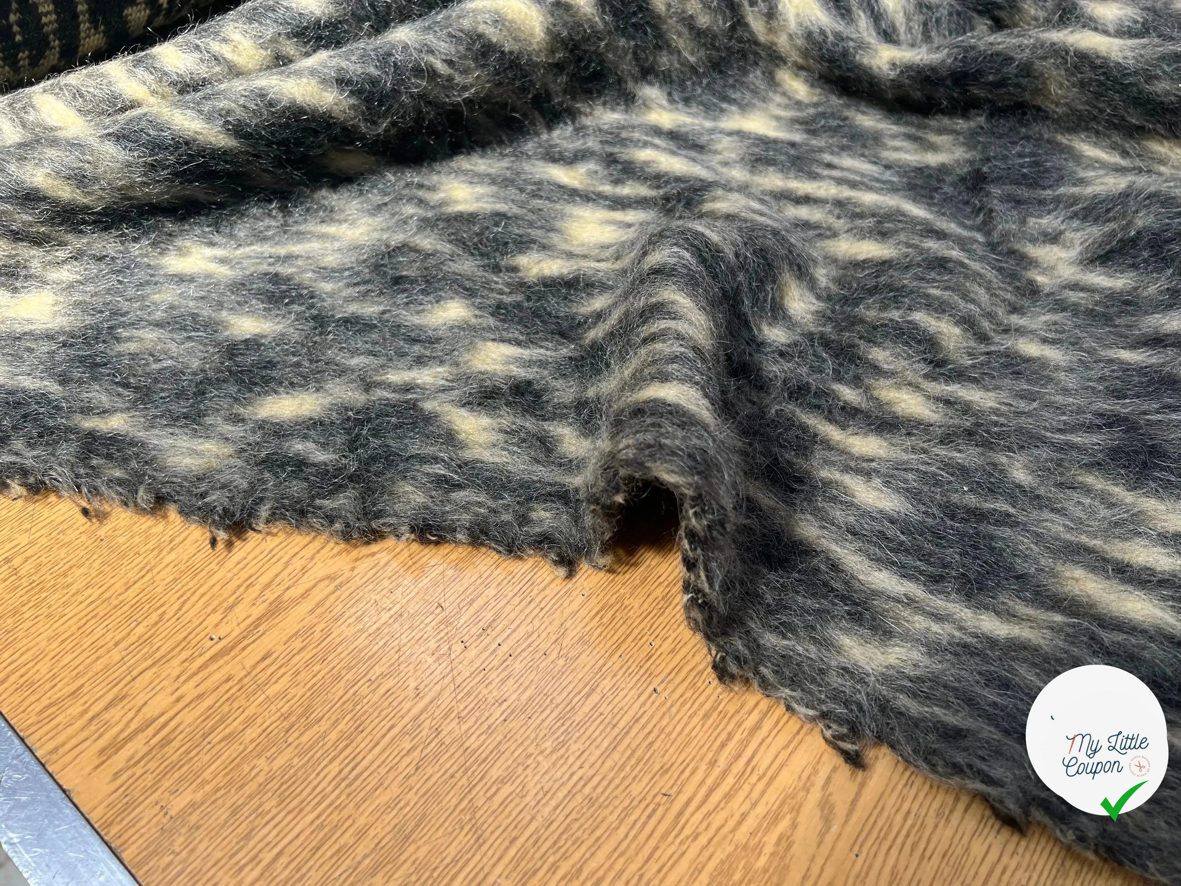 LAINAGE ALPAGA ESPRIT LÉOPARD BEIGE NOIR - My Little Coupon