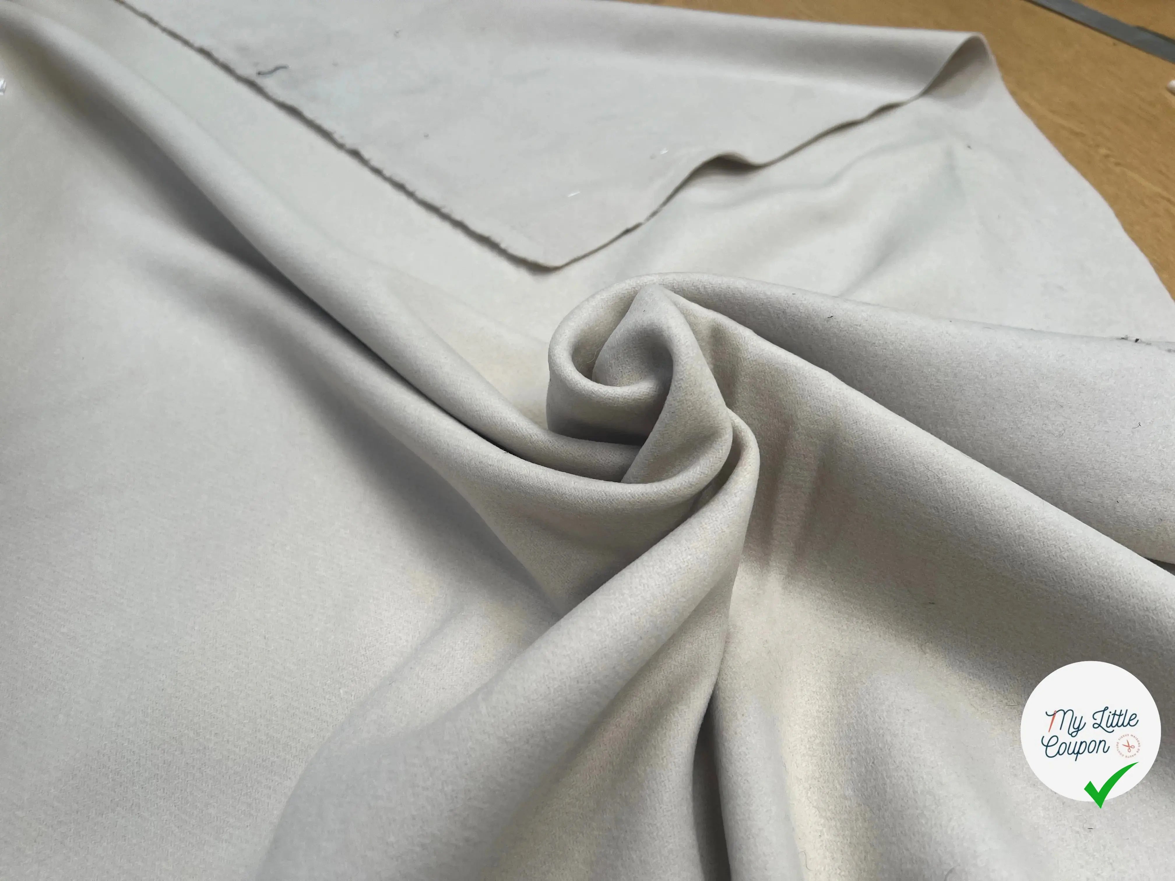 LAINAGE CABAN SOUPLE ULTRA DOUX BEIGE - My Little Coupon