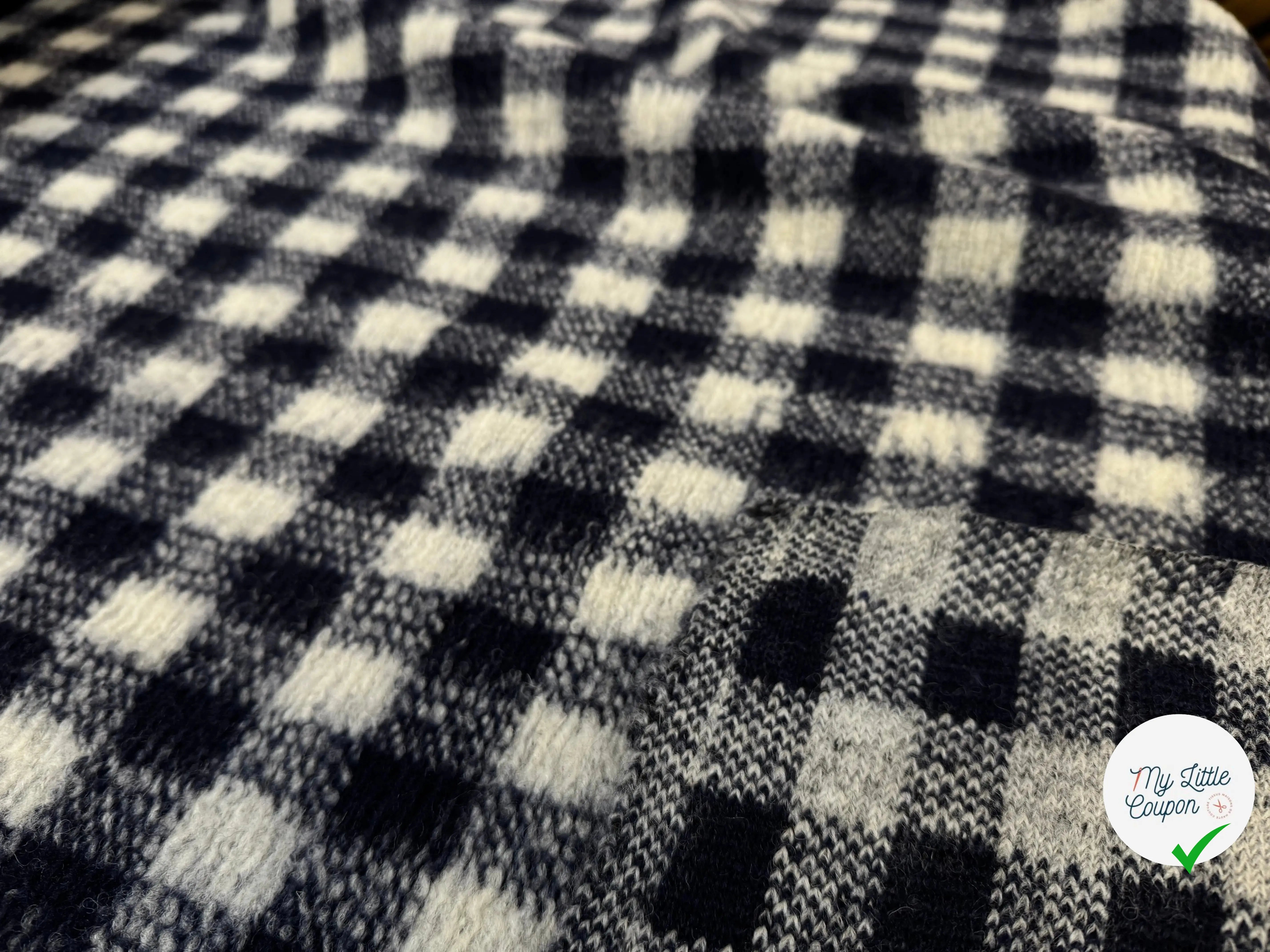 LAINAGE MANTEAU CARREAUX NAVY ET BLANC ASPECT TRICOTE - My Little Coupon
