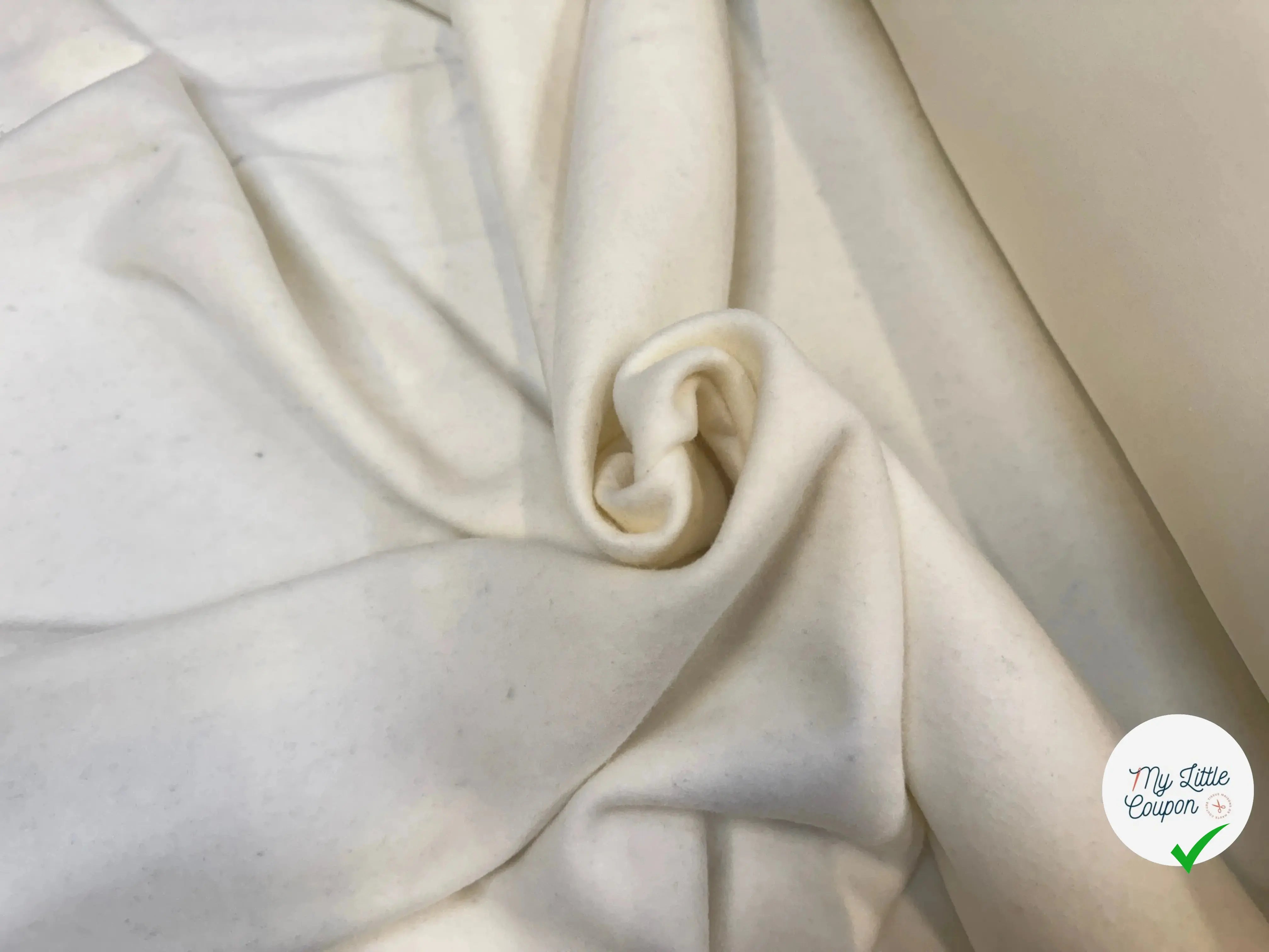 MOLLETON GRATTÉ 70% COTON ÉCRU TOUT DOUX - My Little Coupon