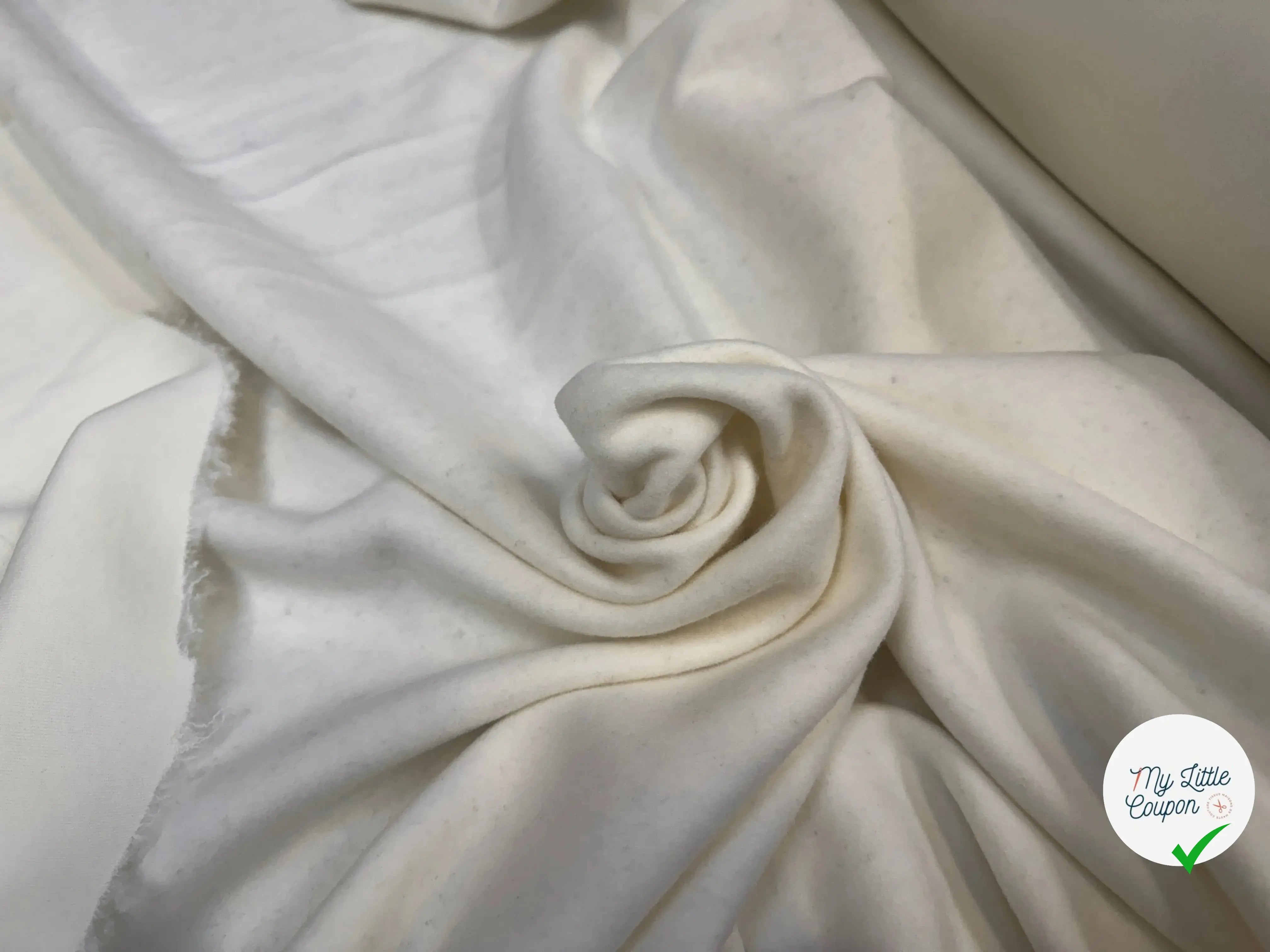 MOLLETON GRATTÉ 70% COTON ÉCRU TOUT DOUX - My Little Coupon