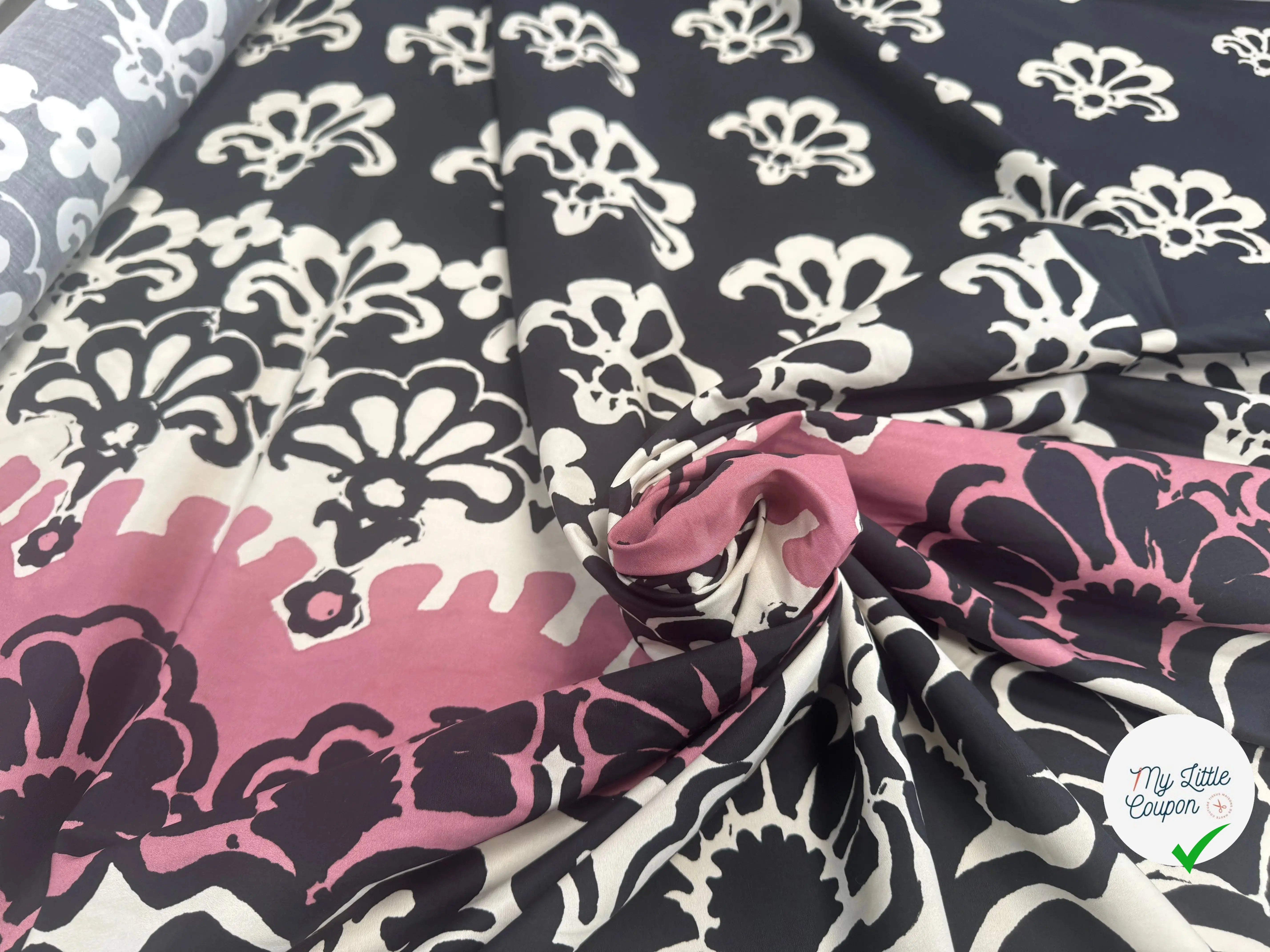 POPELINE DE COTON AVEC BASE FLEURS ABSTRAITE - My Little Coupon