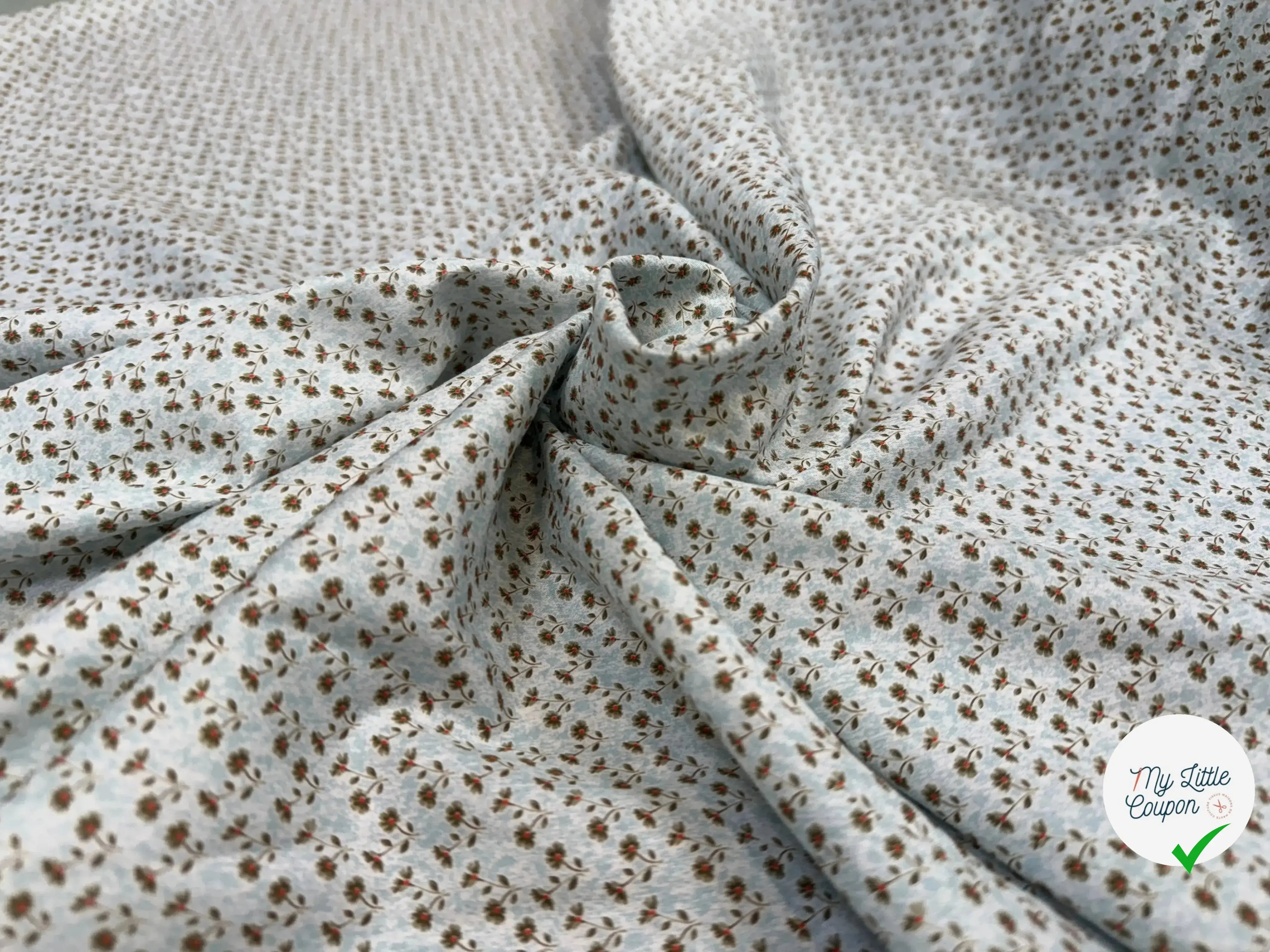 POPELINE FLEURETTE BABY BLUE - My Little Coupon