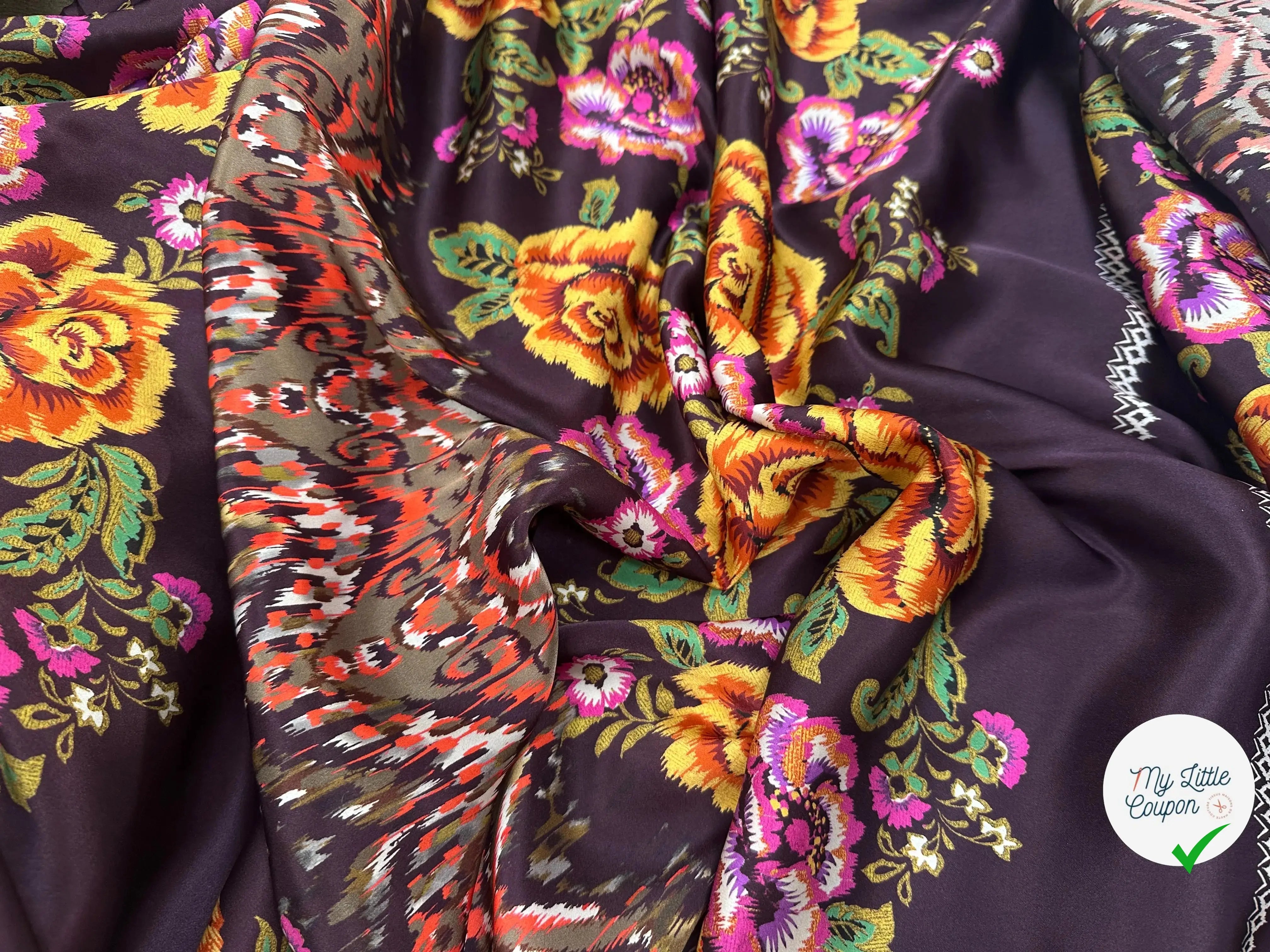 SATIN DE SOIE SETA ITALIANA SU FONDO MARRONE E FIORI - My Little Coupon