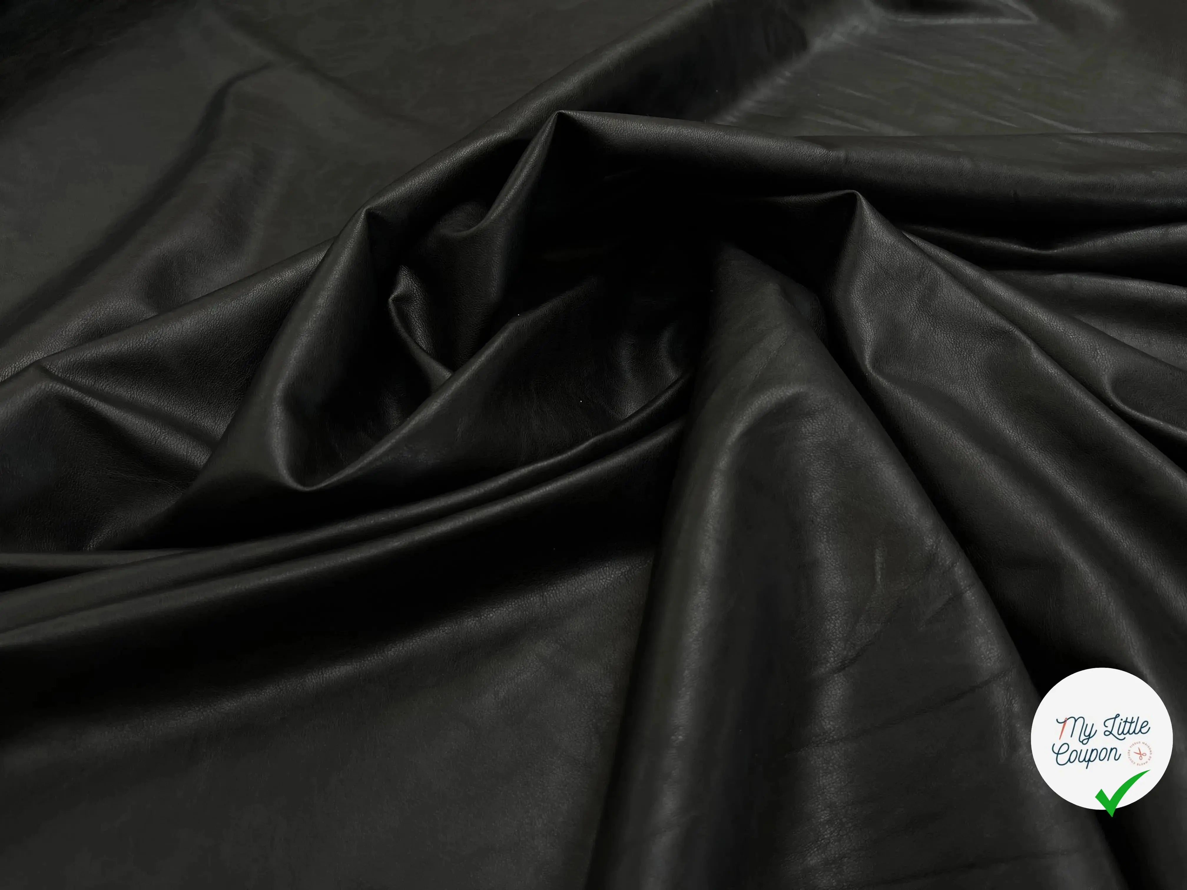 SATIN FAUX CUIR UNI NOIR STRETCH ENVERS TOUT DOUX - My Little Coupon