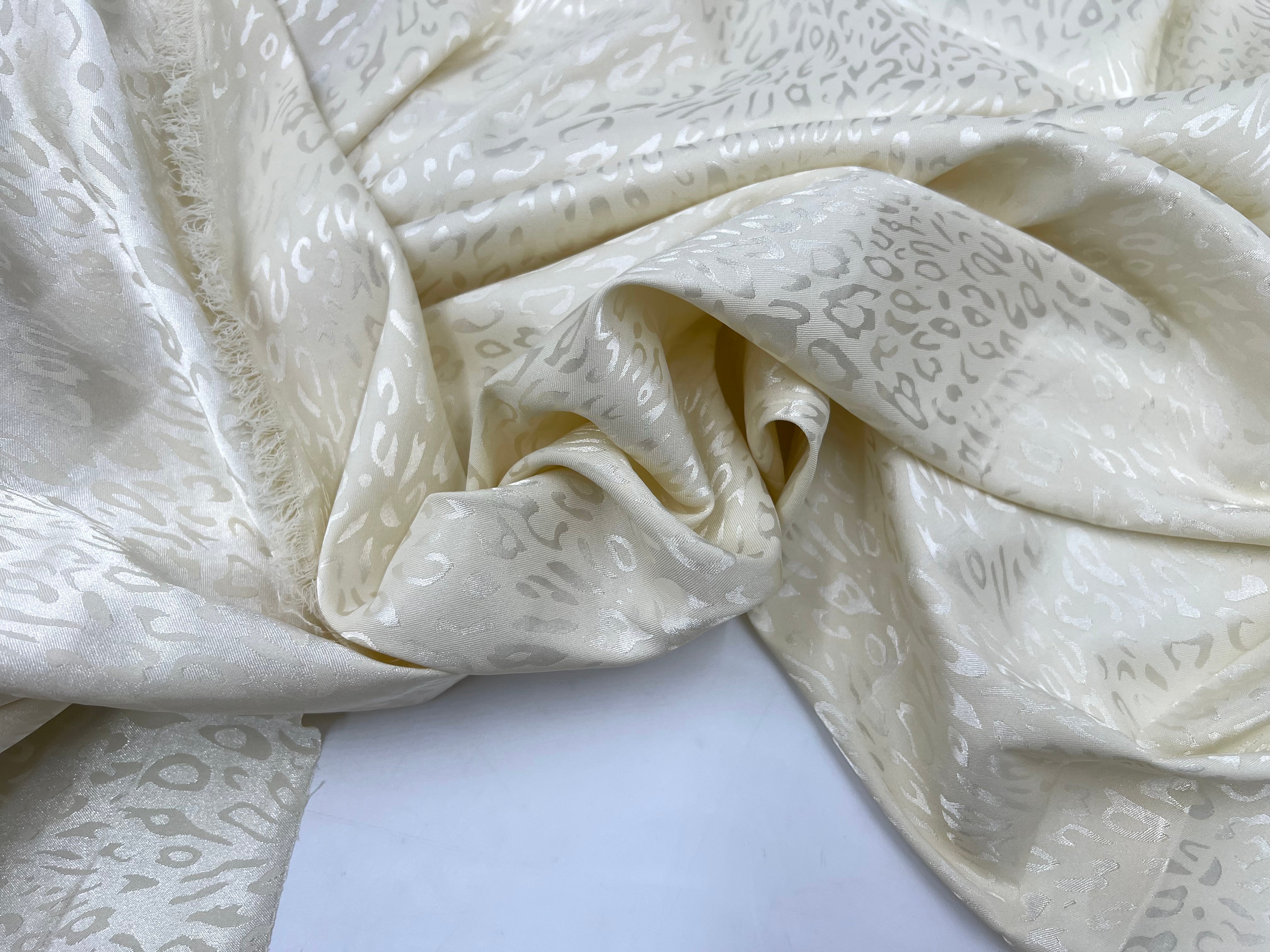 SATIN JACQUARD LÉOPARD ECRU MLC INTERN
