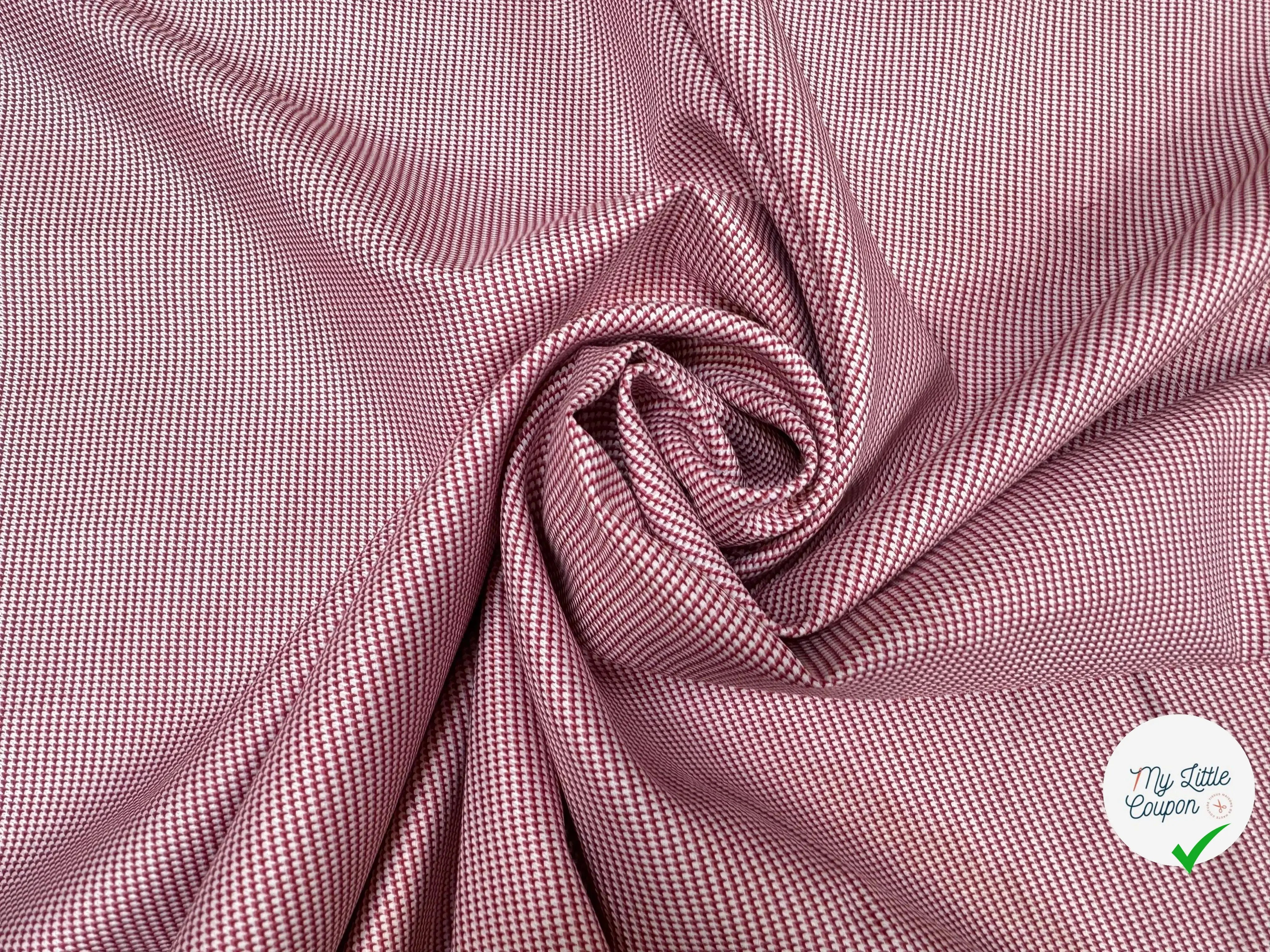 TISSU FACONNE MOTIFS 3D BORDEAUX FONCE - My Little Coupon
