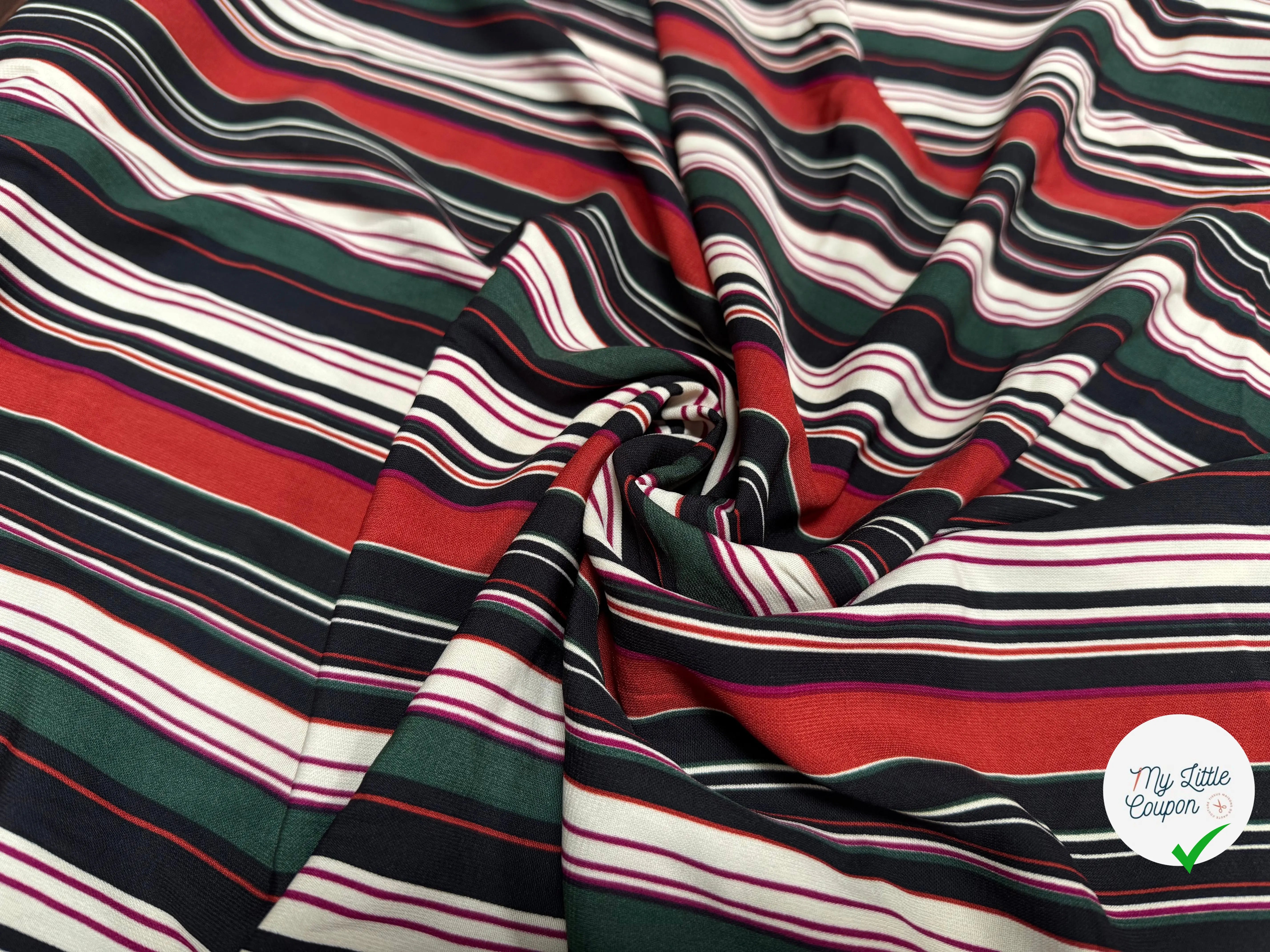 (Chute) TISSU FLUIDE À MOTIFS RAYURES BLANC VERT NOIR ET ROUGE - My Little Coupon
