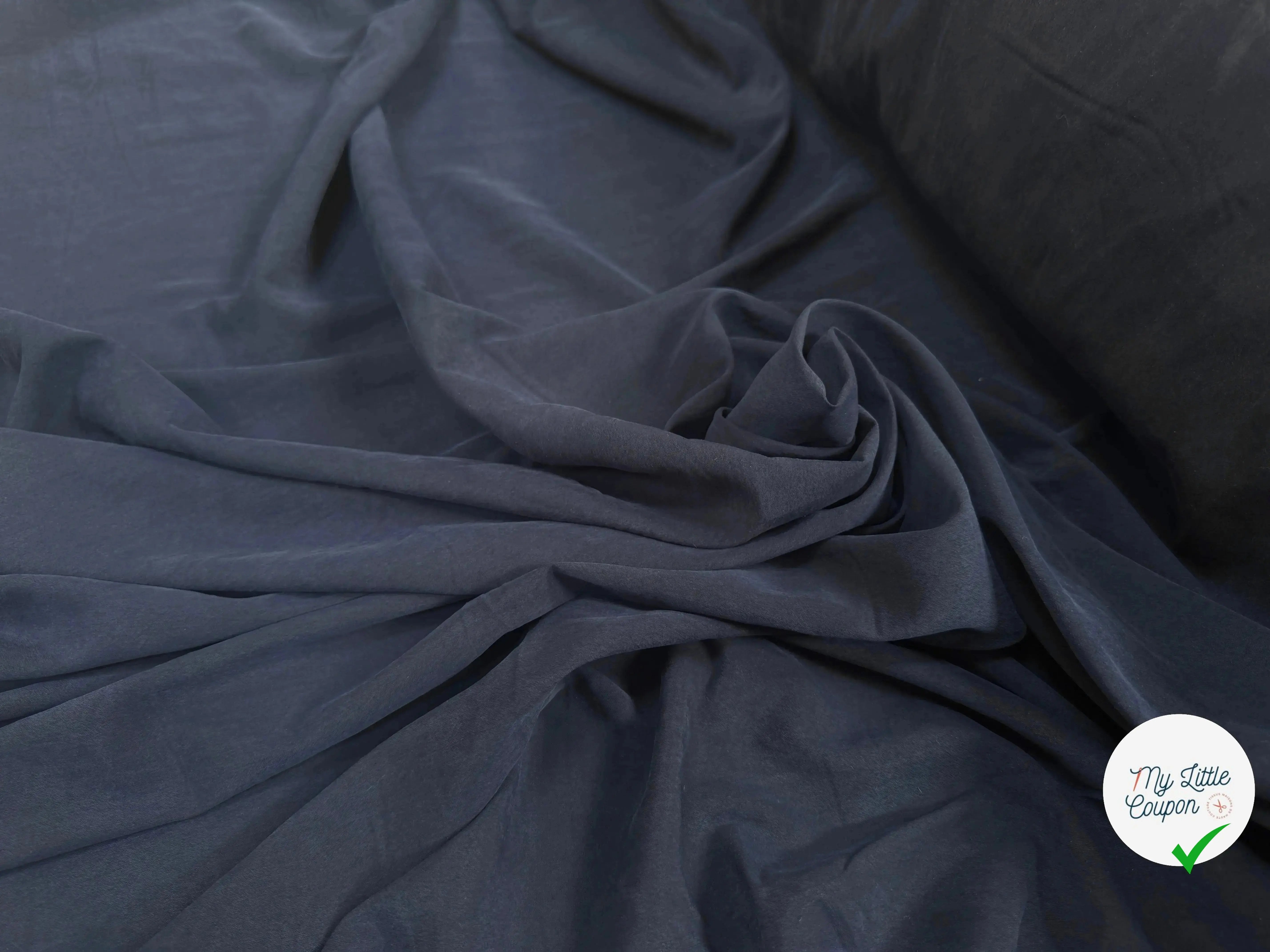 TISSU LYOCELL PEACHSKIN MARINE - My Little Coupon