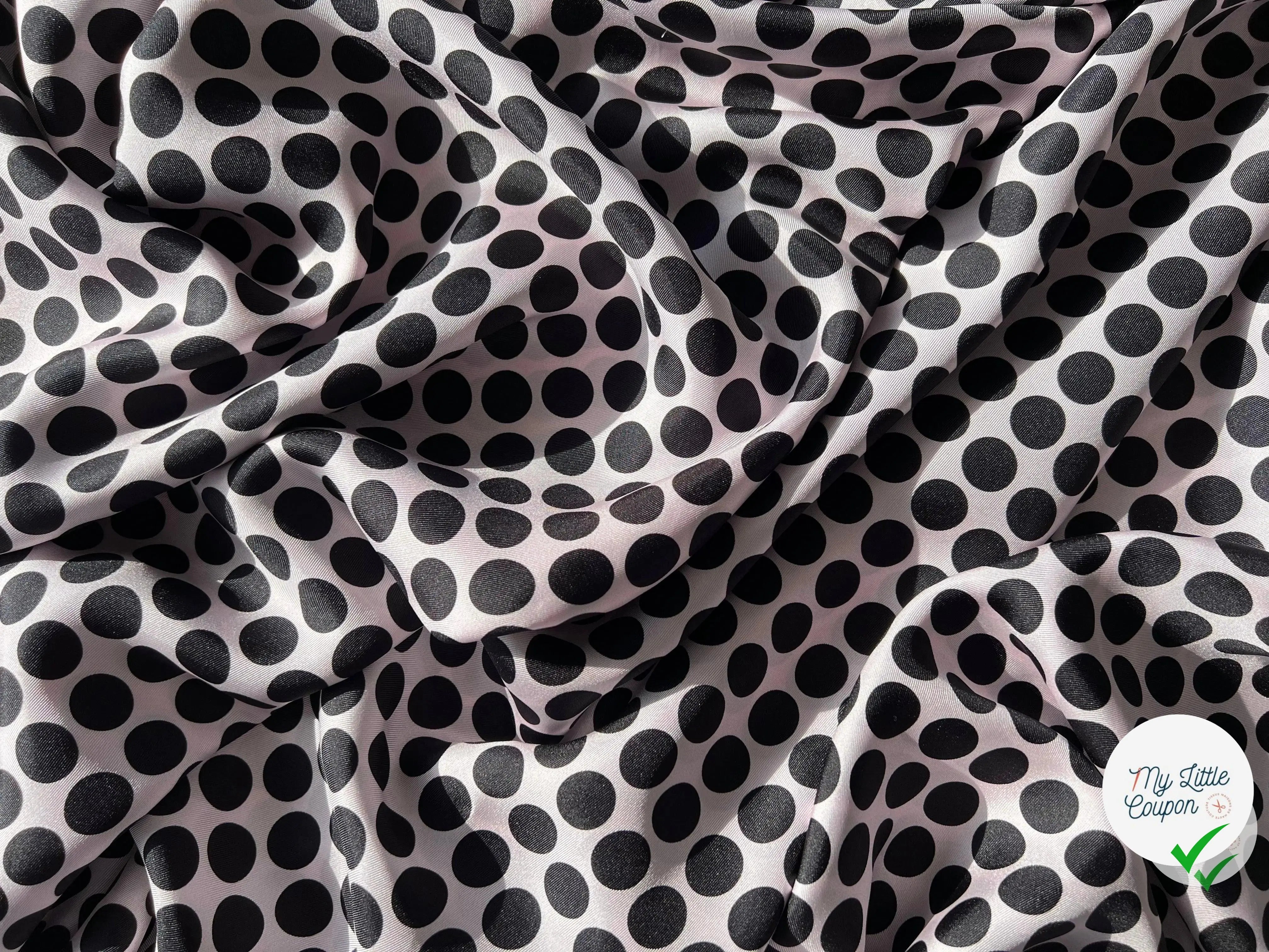 TWILL DE SOIE POIS NOIR FOND ROSE - coupon de tissu de 3 mètres - My Little Coupon - tissu - coudre