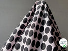 TWILL DE SOIE POIS NOIR FOND ROSE - coupon de tissu de 3 mètres - My Little Coupon - tissu - coudre