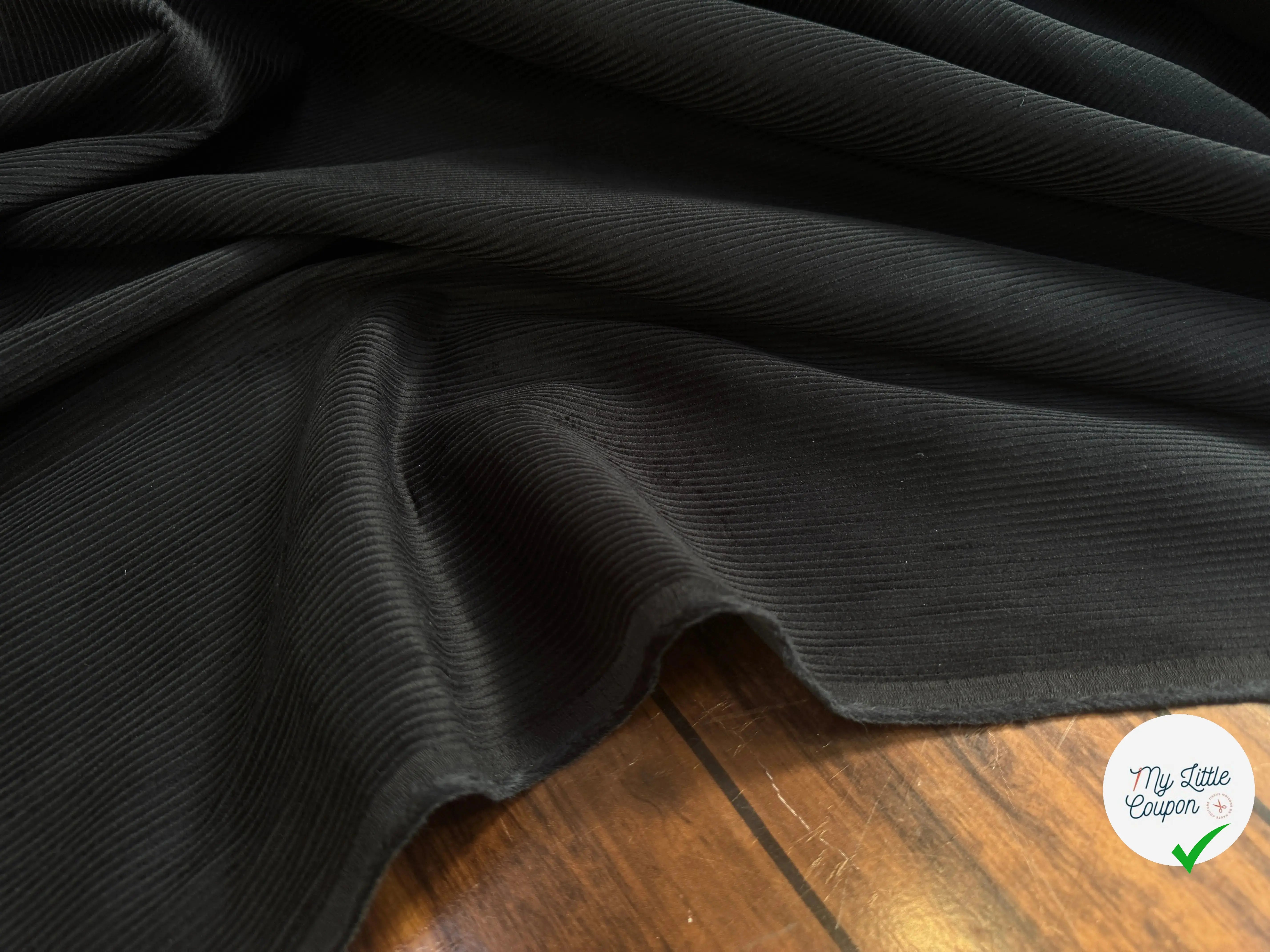 VELOURS 500 RAIES UNI NOIR 150 - My Little Coupon
