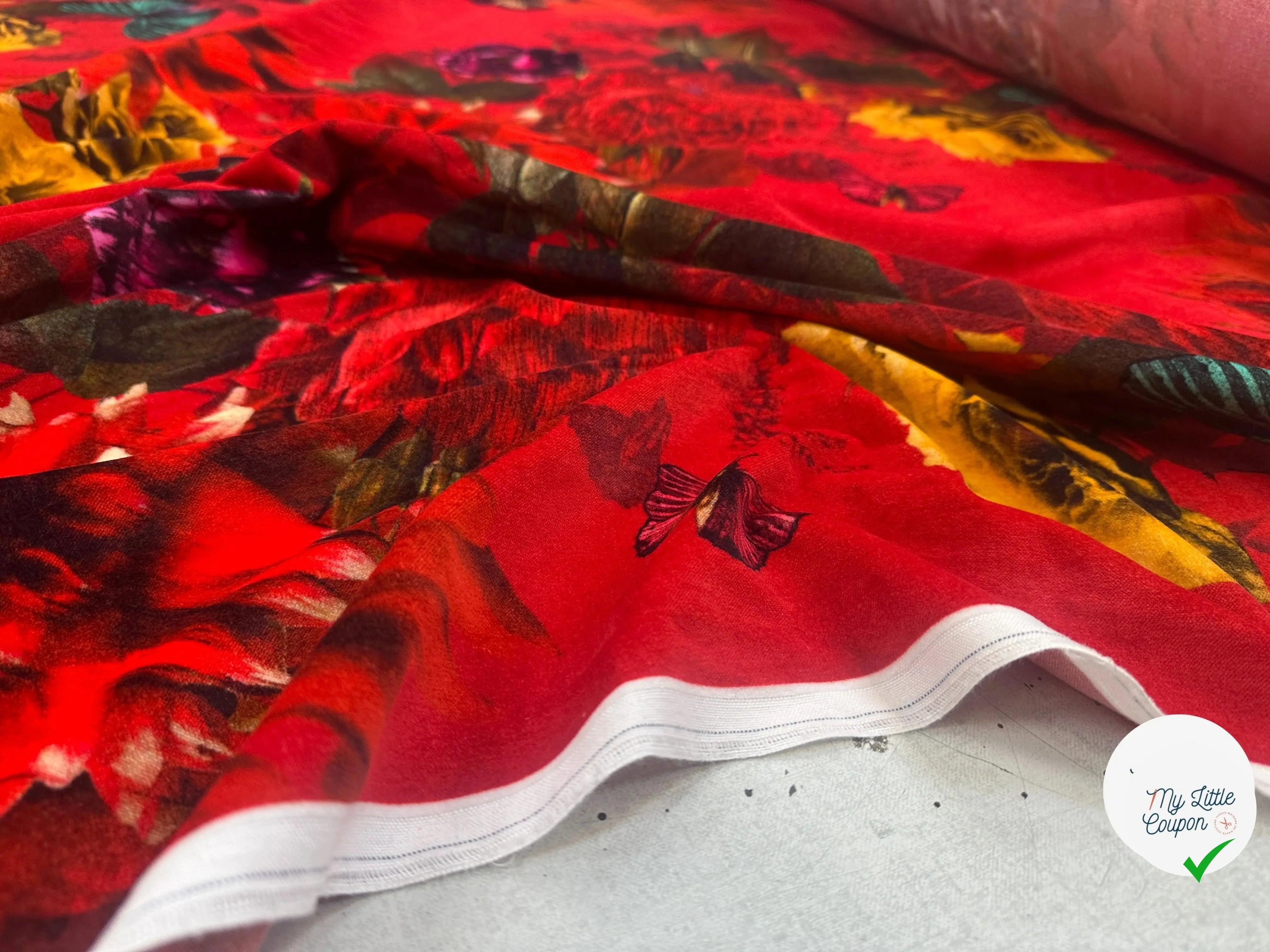 VELOURS DE COTON IMPRIMÉ FLORAL ET PAPILLONS ROUGE MLC INTERN