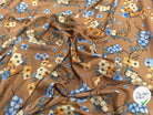 VISCOSE À FLEURS JAPONAISES BLEUES ET BEIGES SUR UN FOND TAUPE - My Little Coupon