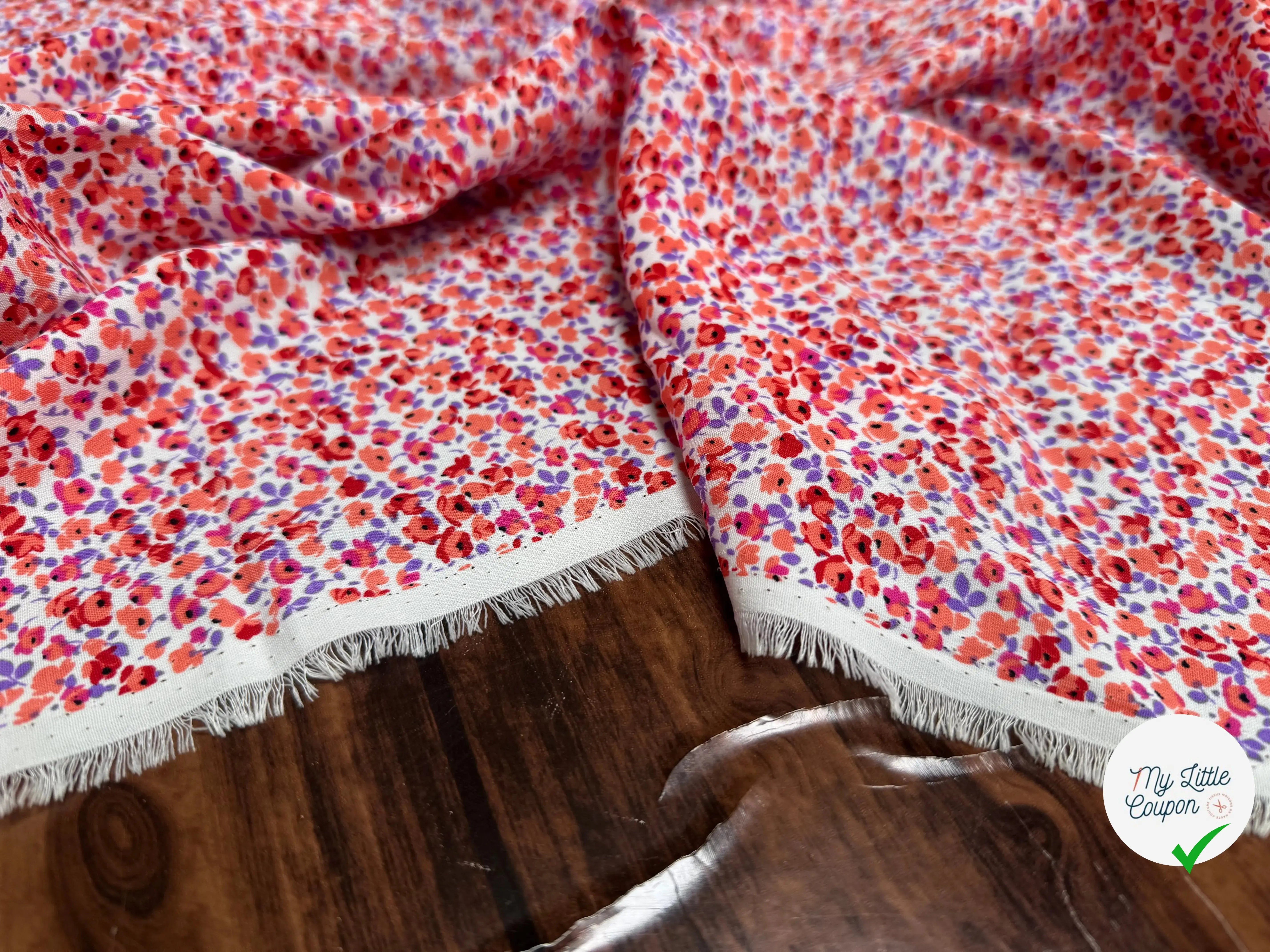 VISCOSE IMPRIMÉ MOTIF PETITES FLEURS ORANGE ROUGE VIOLET - My Little Coupon