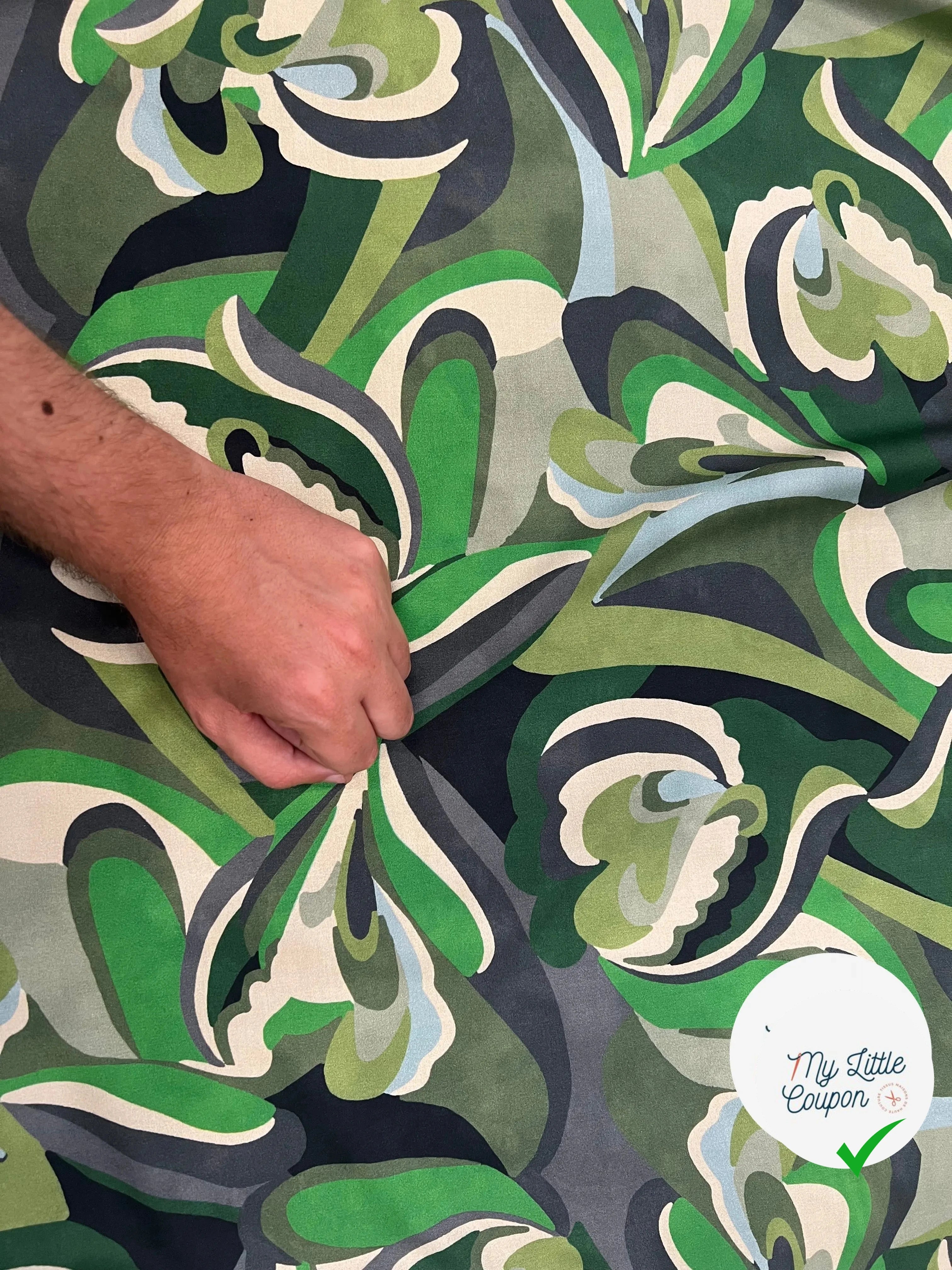 VISCOSE VERTE & CREME MOTIF FLORAL - My Little Coupon