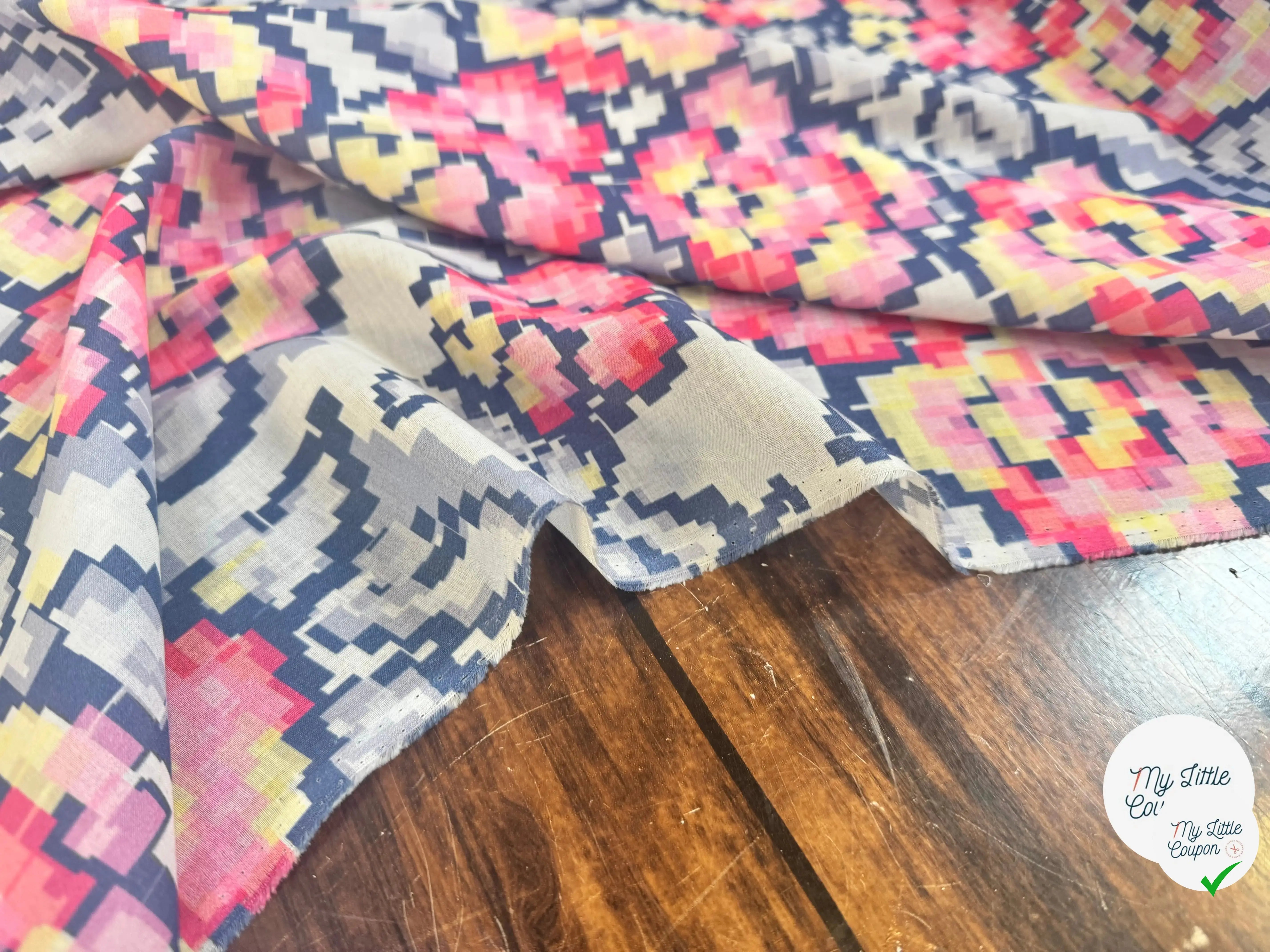 VOILE DE COTON FLEURS PIXELISÉES - My Little Coupon