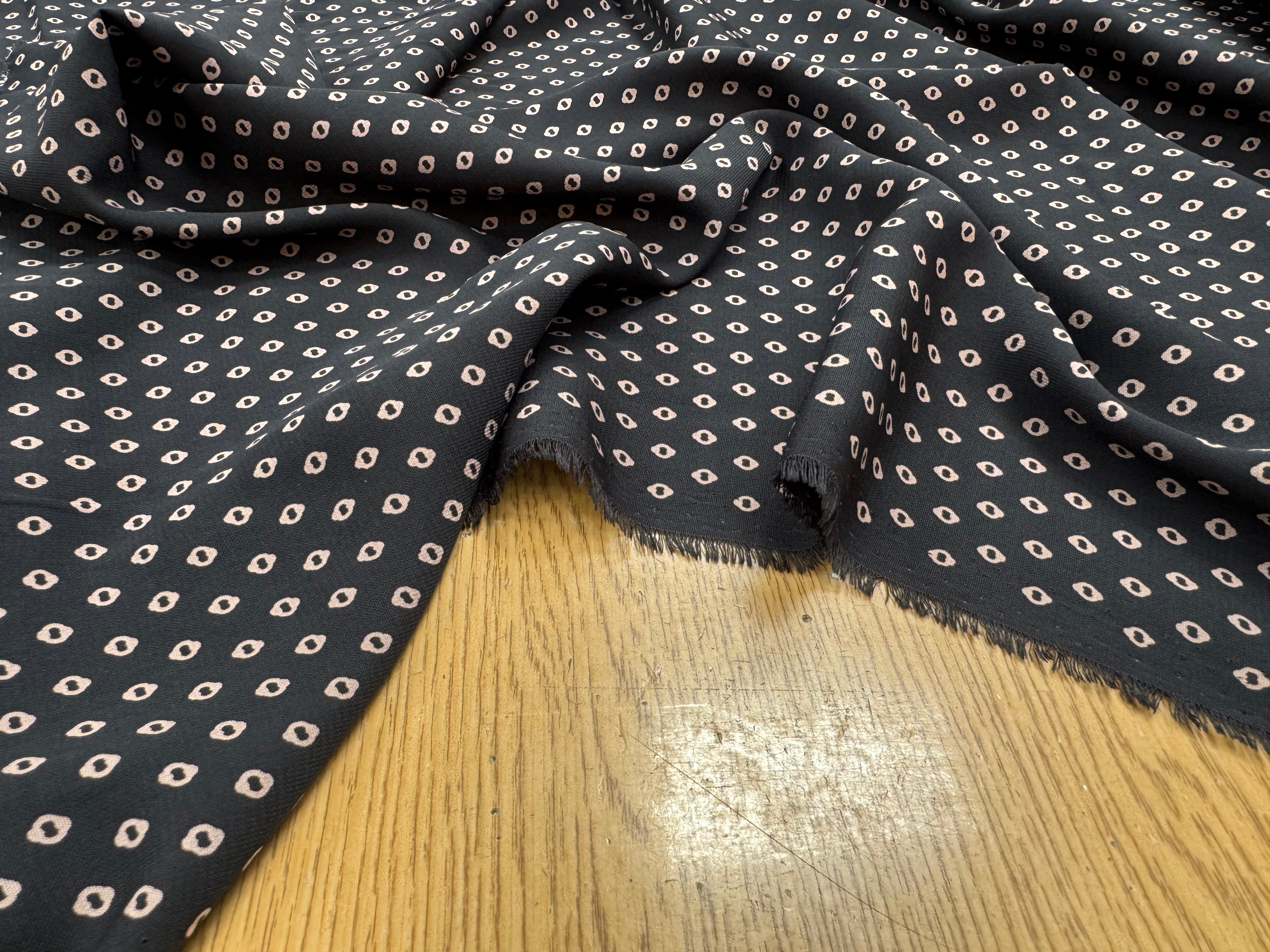 WOOLPEACH FOND NAVY MOTIFS GÉOMÉTRIQUES CIRCULAIRES MARRON - My Little Coupon