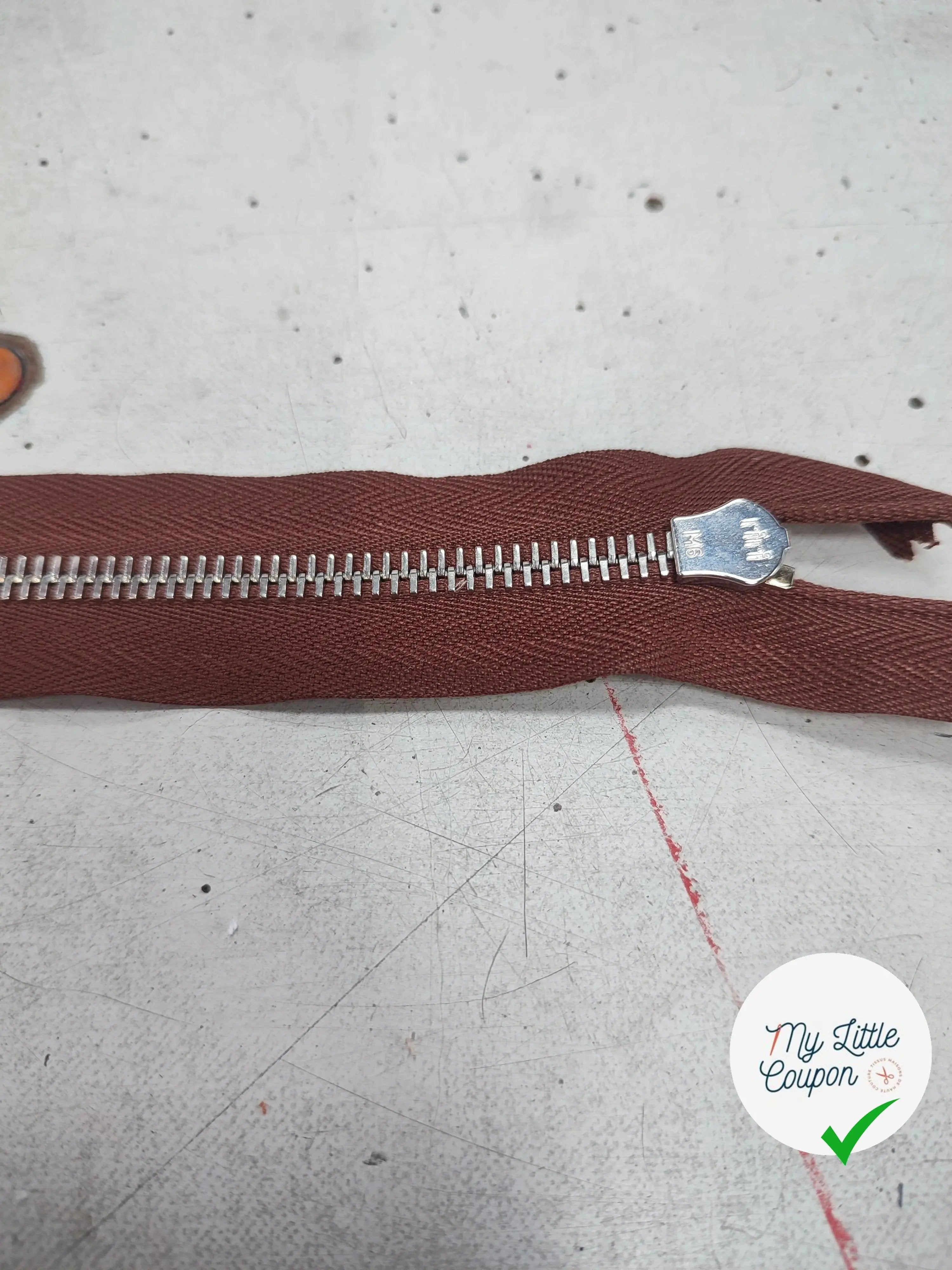 FERMETURE RIRI METAL NON SÉPARABLE 18CM MARRON M6 - My Little Coupon