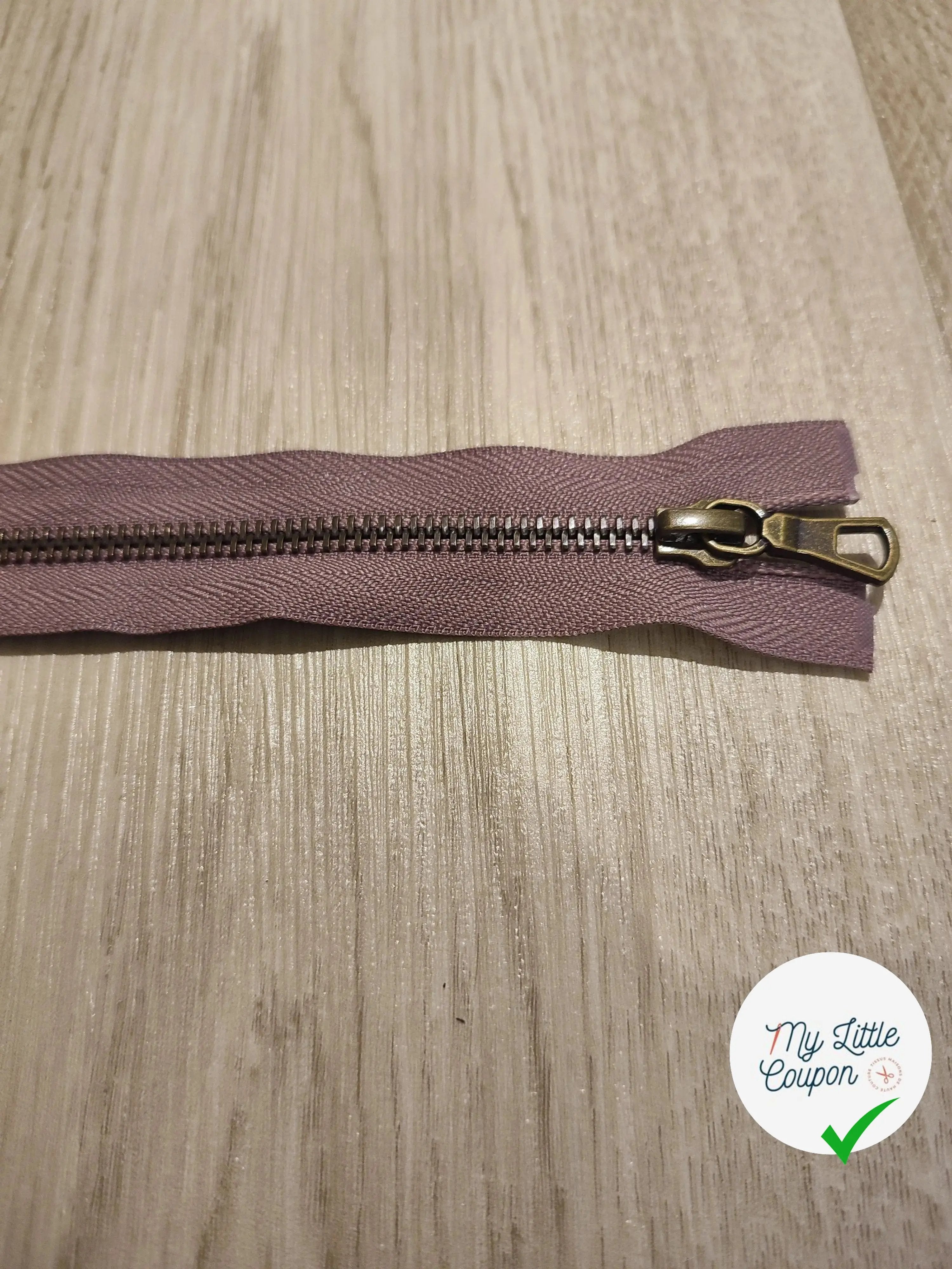 FERMETURE RIRI METAL SÉPARABLE 60CM VIOLET LAVANDE - My Little Coupon