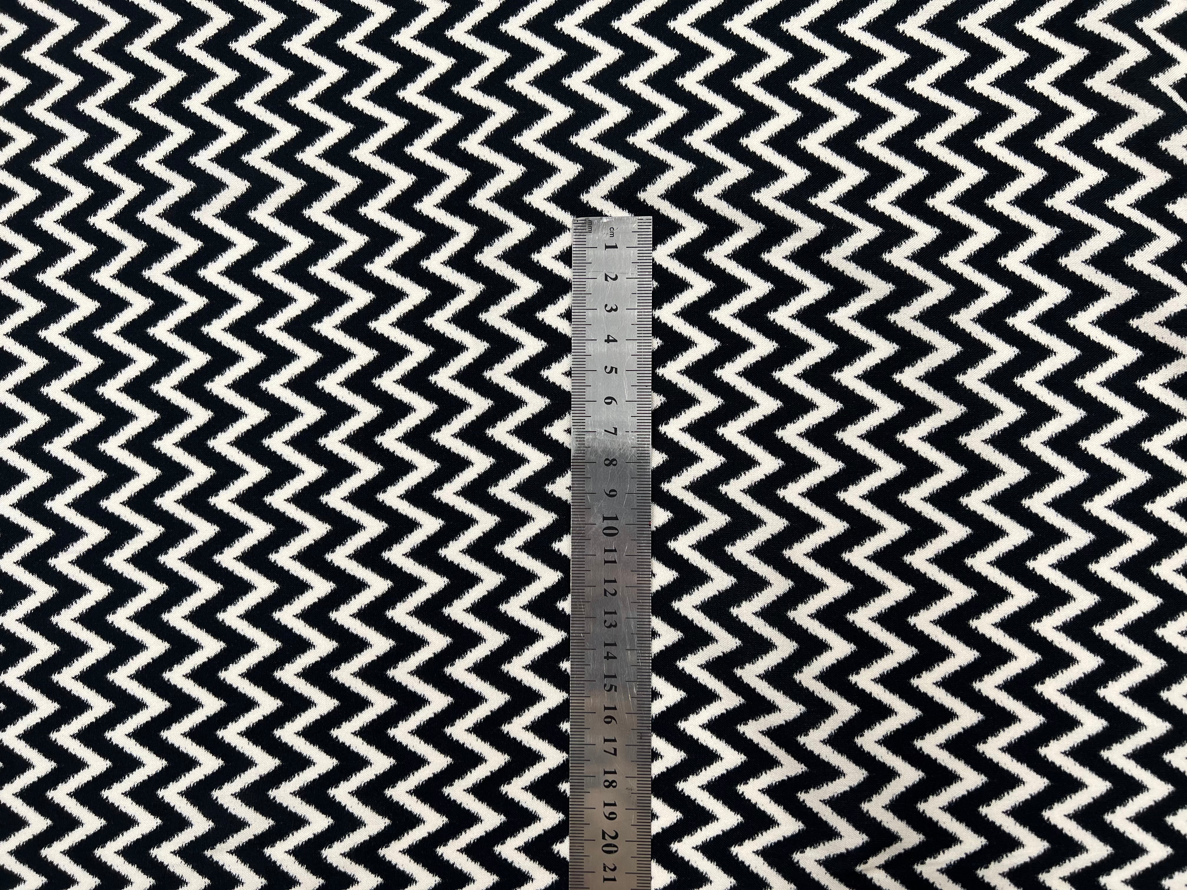 VISCOSE GÉOMÉTRIE CHIC NOIR MLC INTERN