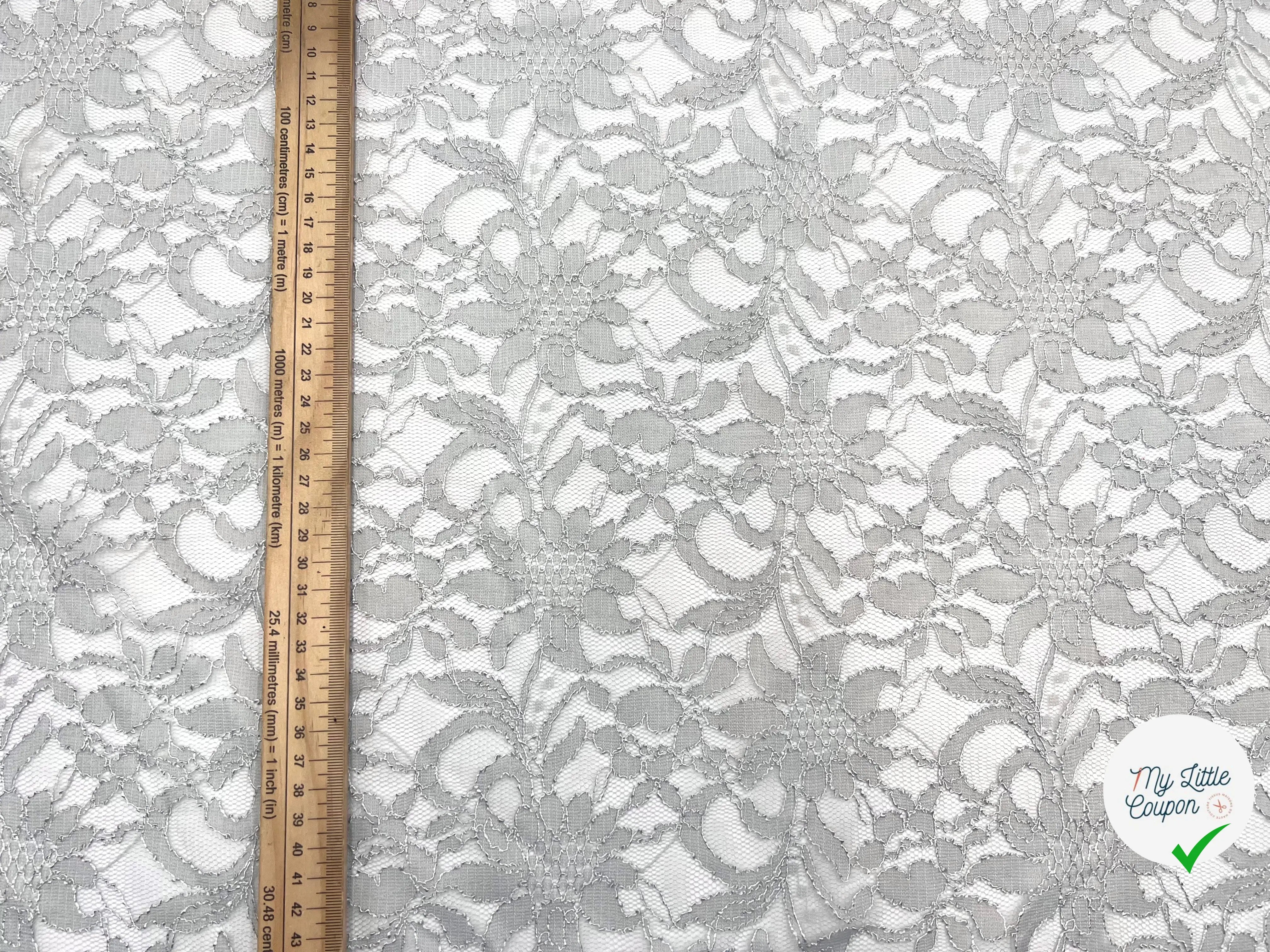 DENTELLE FLORALE GRIS PERLE - My Little Coupon - tissu - coudre