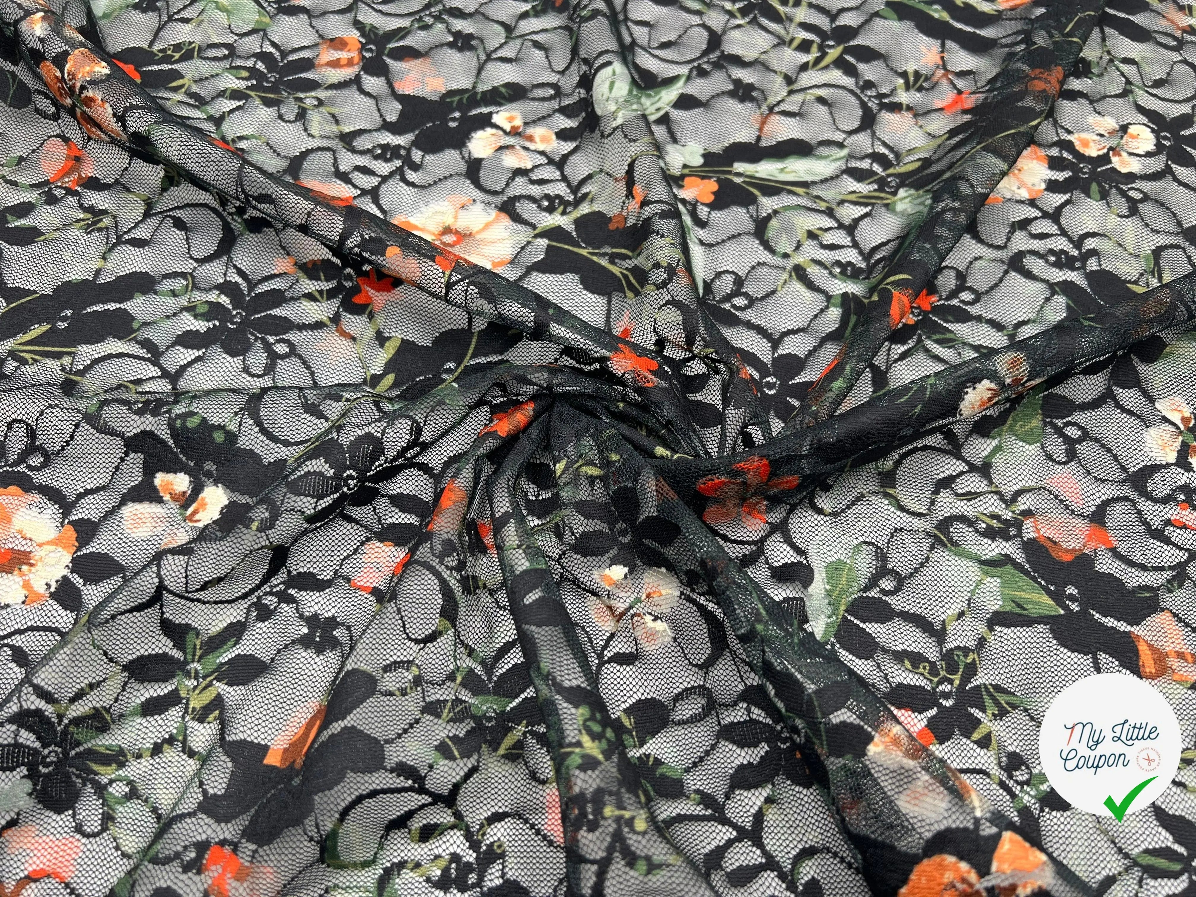 DENTELLE NOIR SUR IMPRIMÉ DE SIGNATURES FLORALES - My Little Coupon - tissu - coudre
