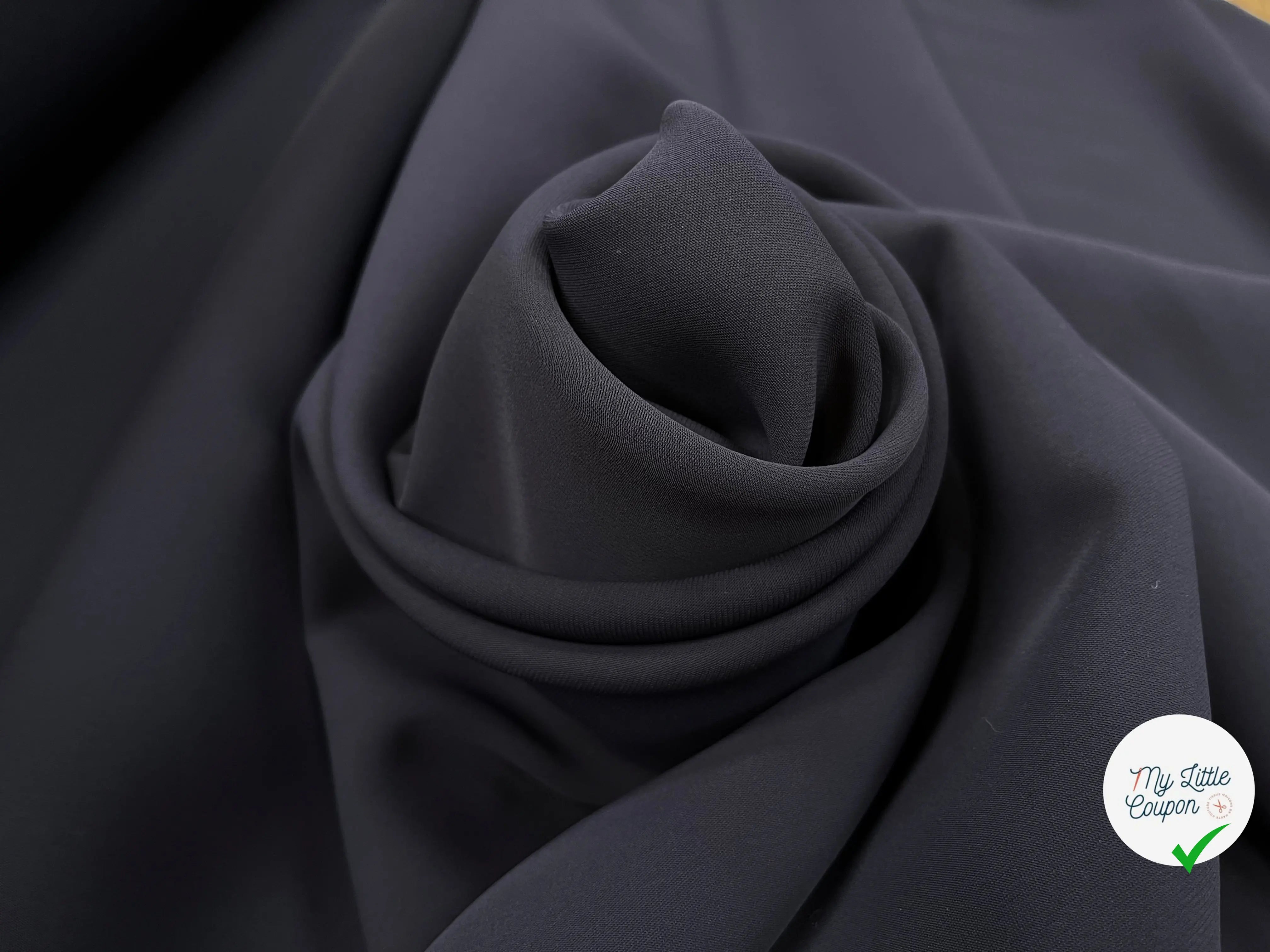 DOUBLE ETOFFE CREPE SUBLIME TENUE DARK NAVY - My Little Coupon