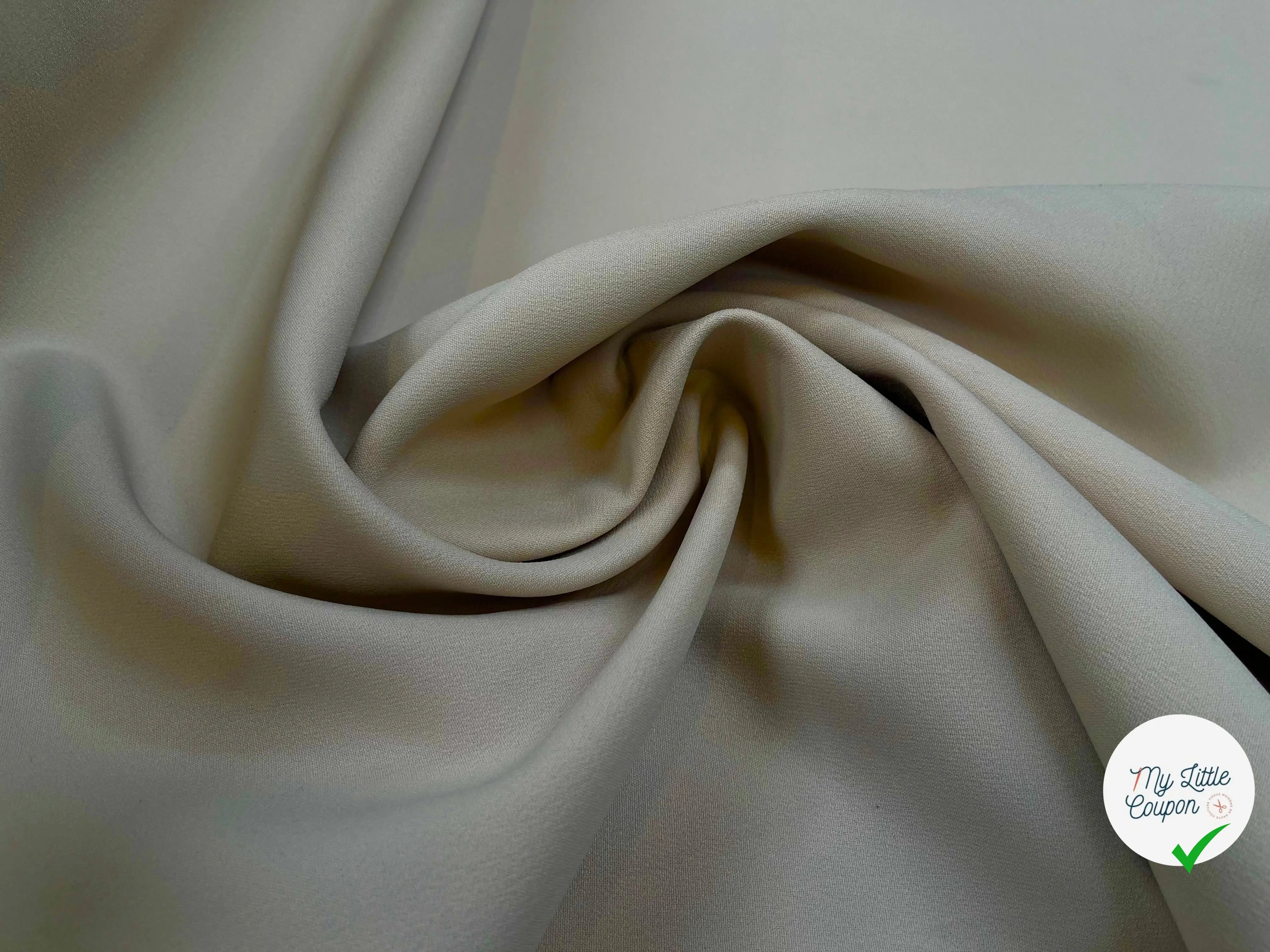 DOUBLE ETOFFE CREPE SUBLIME TENUE GRIS TAUPE - My Little Coupon