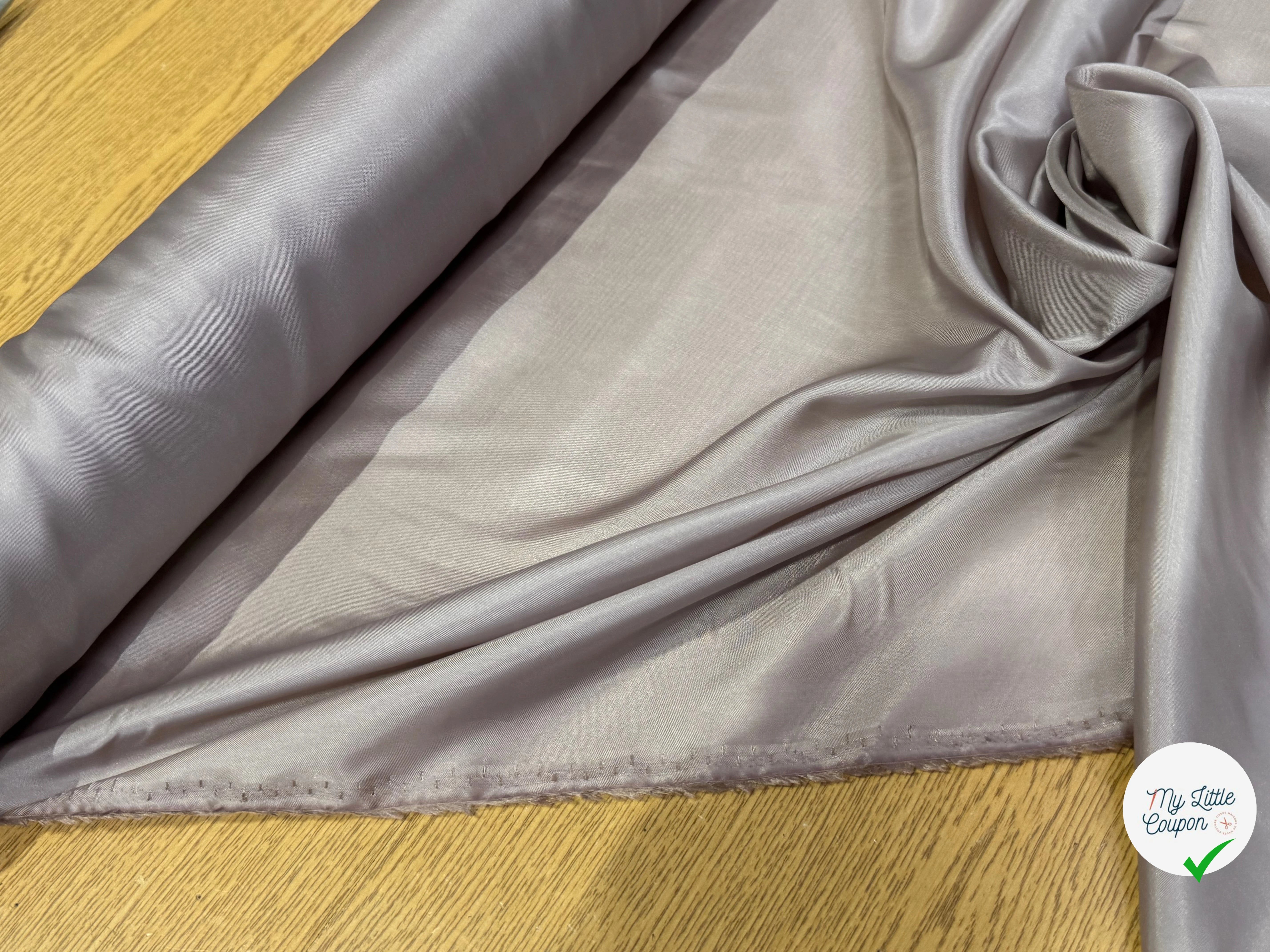 DOUBLURE FINE ET LISSE 62% ACETATE 38% CUPRO GREY LAVANDER - My Little Coupon