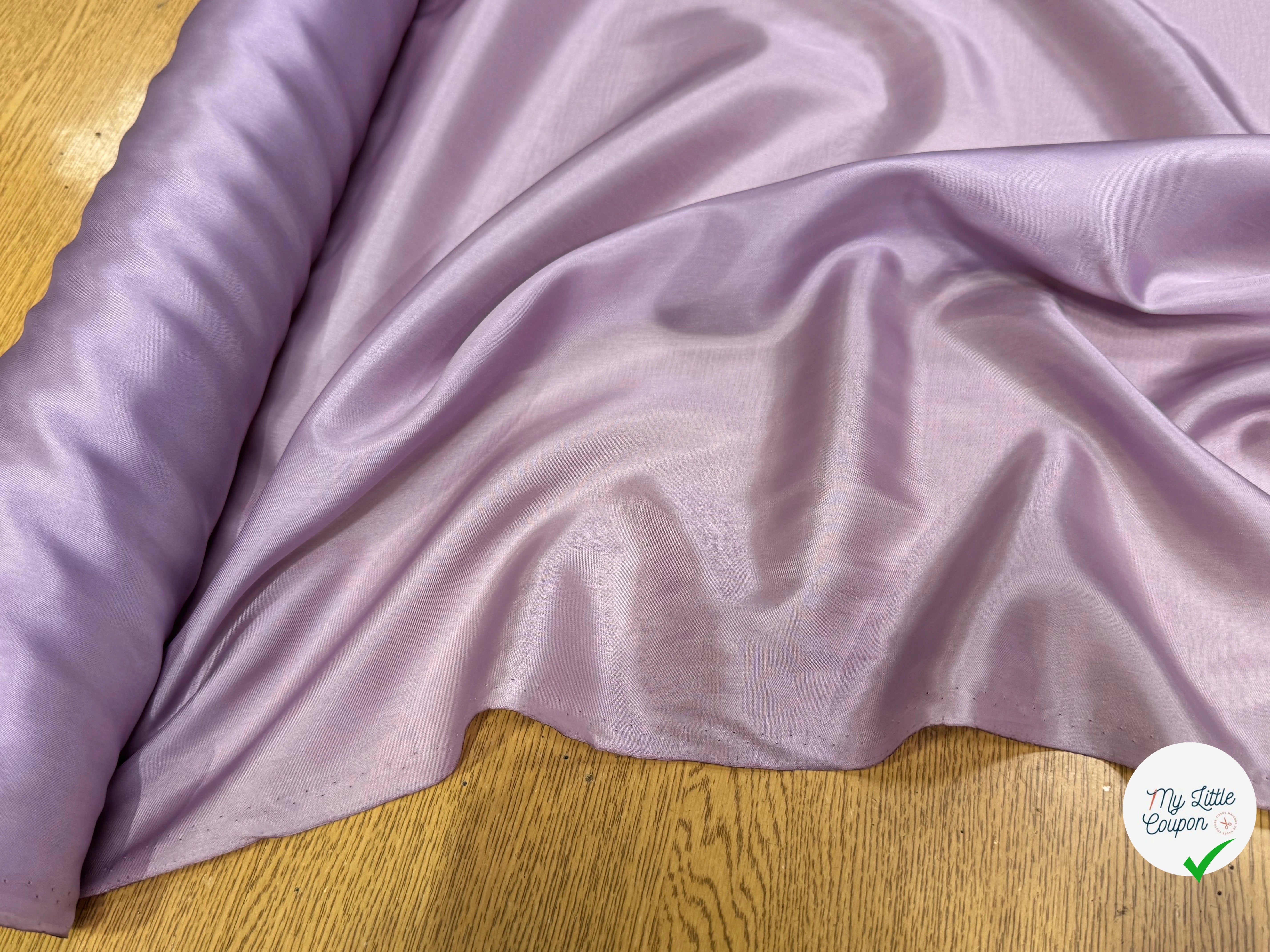 DOUBLURE FINE ET LISSE 62% ACETATE 38% CUPRO LAVANDE - My Little Coupon