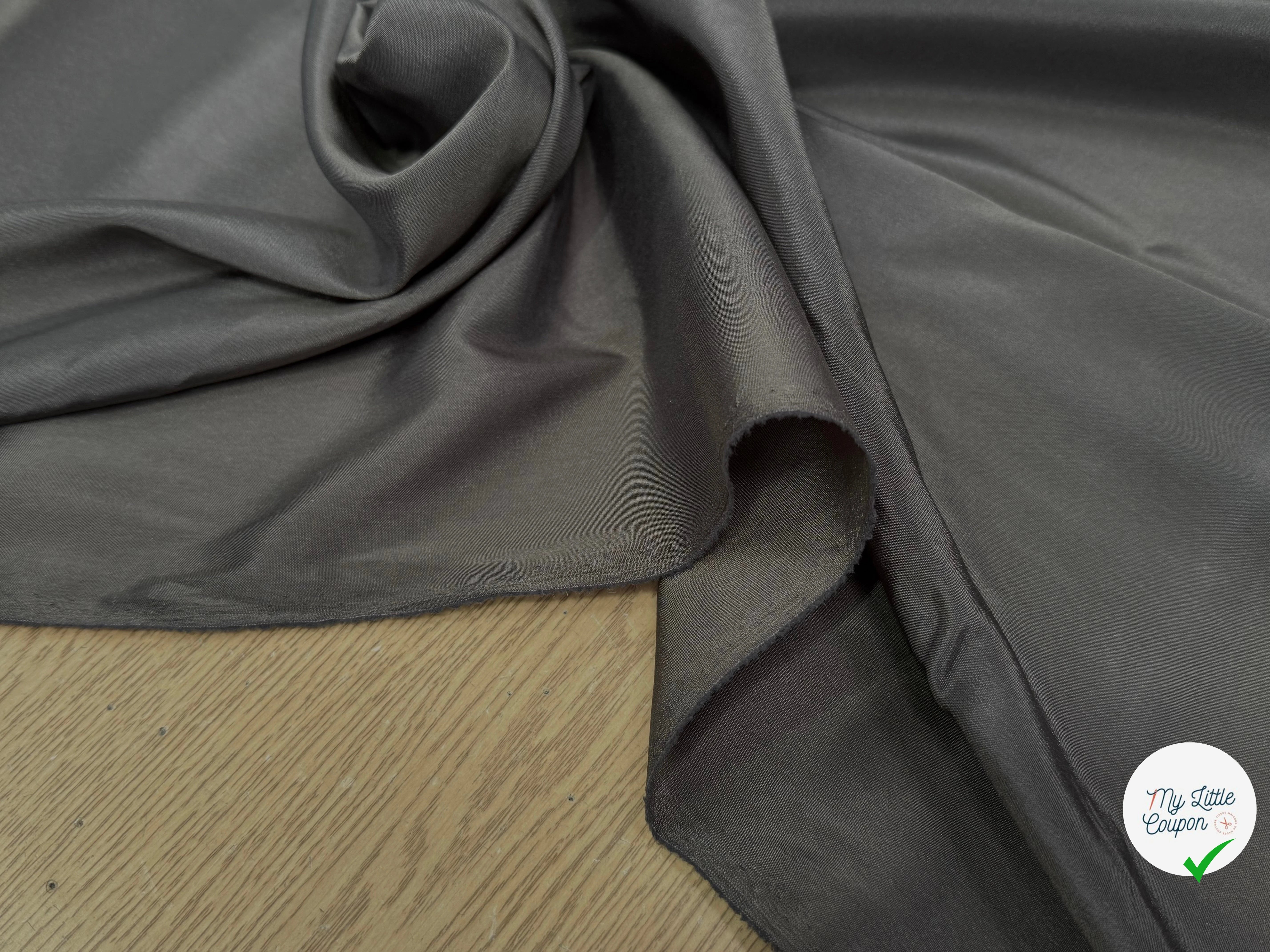DOUBLURE LÉGÈREMENT SATINÉE GRIS FONCÉ KAKI - My Little Coupon