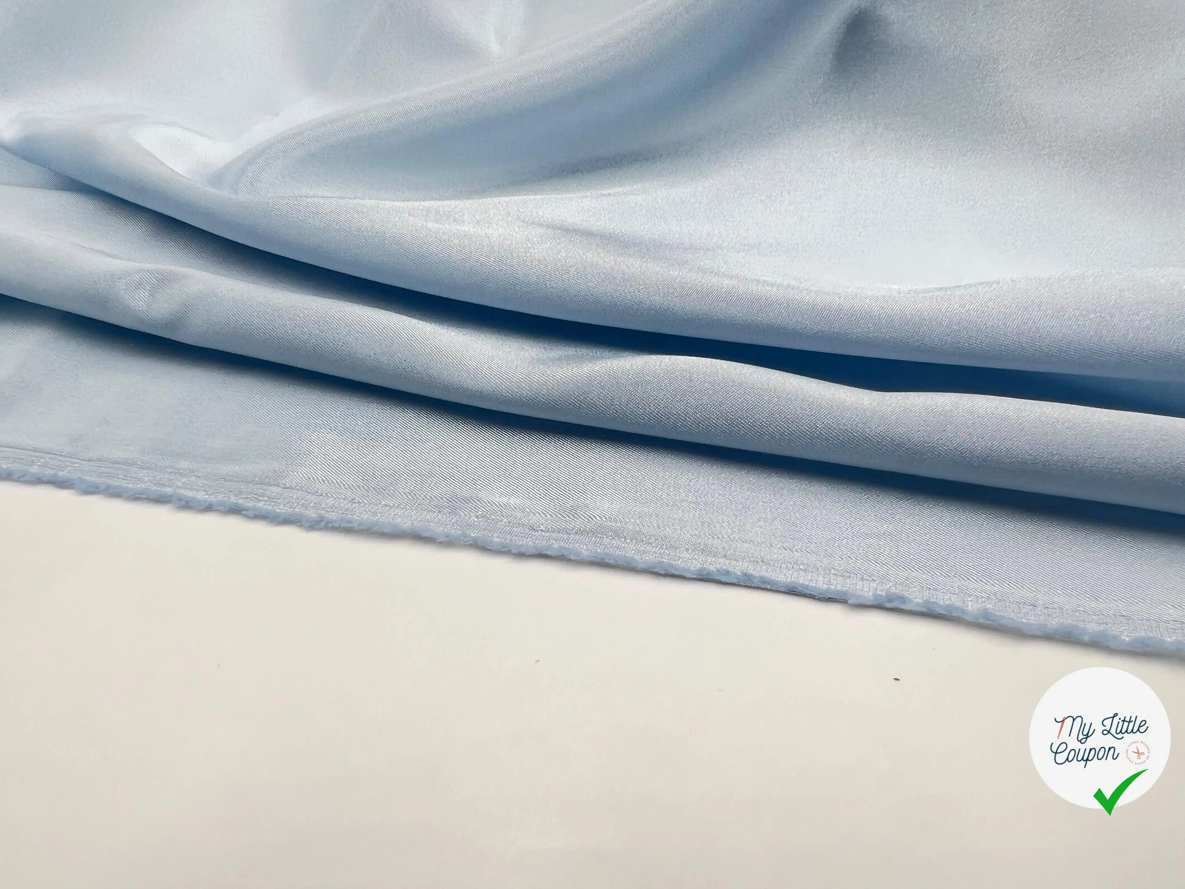 DOUBLURE SATINÉE BLEU CIEL COUTURE - coupon de tissu de 3 mètres - My Little Coupon - tissu - coudre