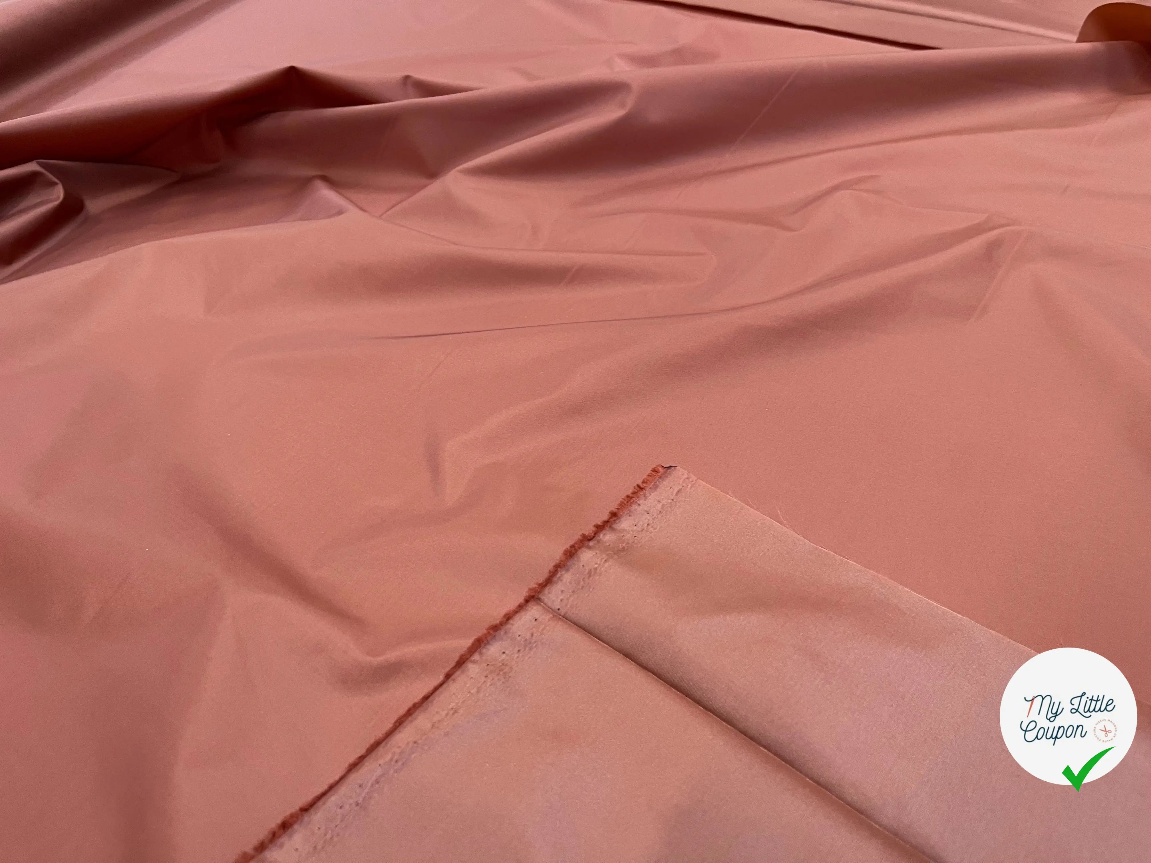 TAFFETAS VYNIL VETEMENT DE PLUIE MARRON BORDEAUX - My Little Coupon