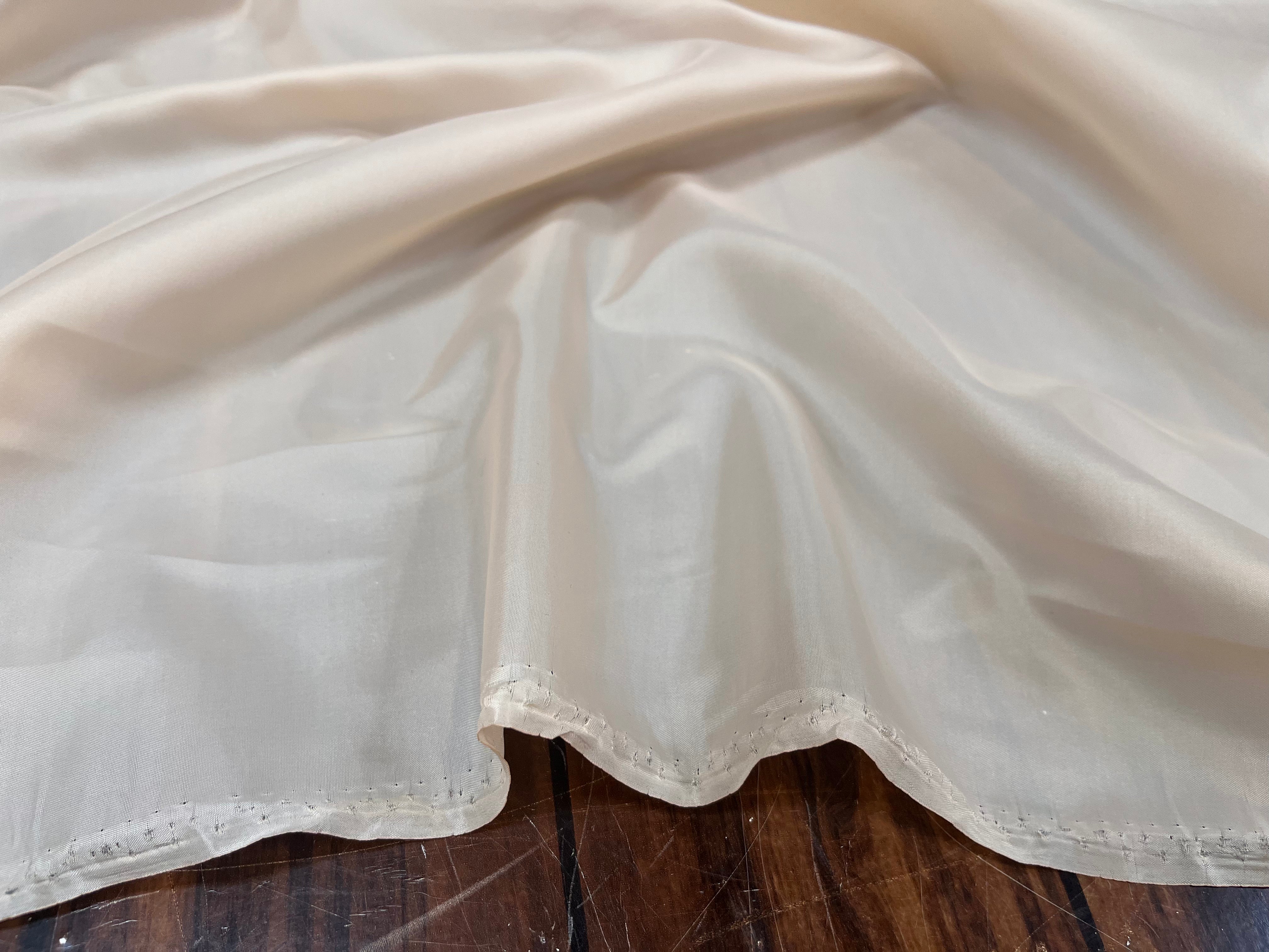 DOUBLURE UNIE TAFFETAS ROSE SAUMON POLYESTER - My Little Coupon