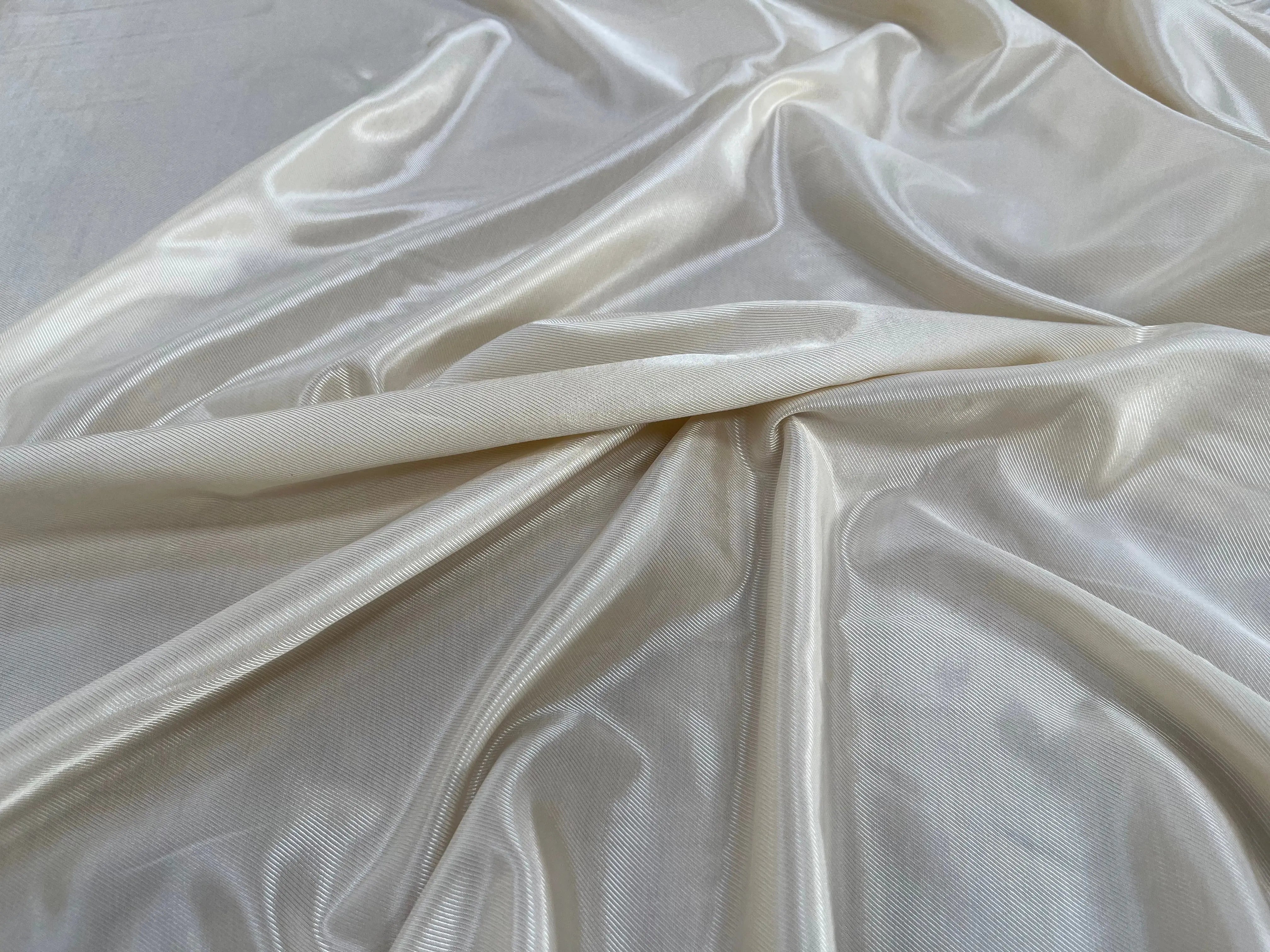 DOUBLURE VISCOSE UNI BEIGE SERGÉE LISSE - My Little Coupon