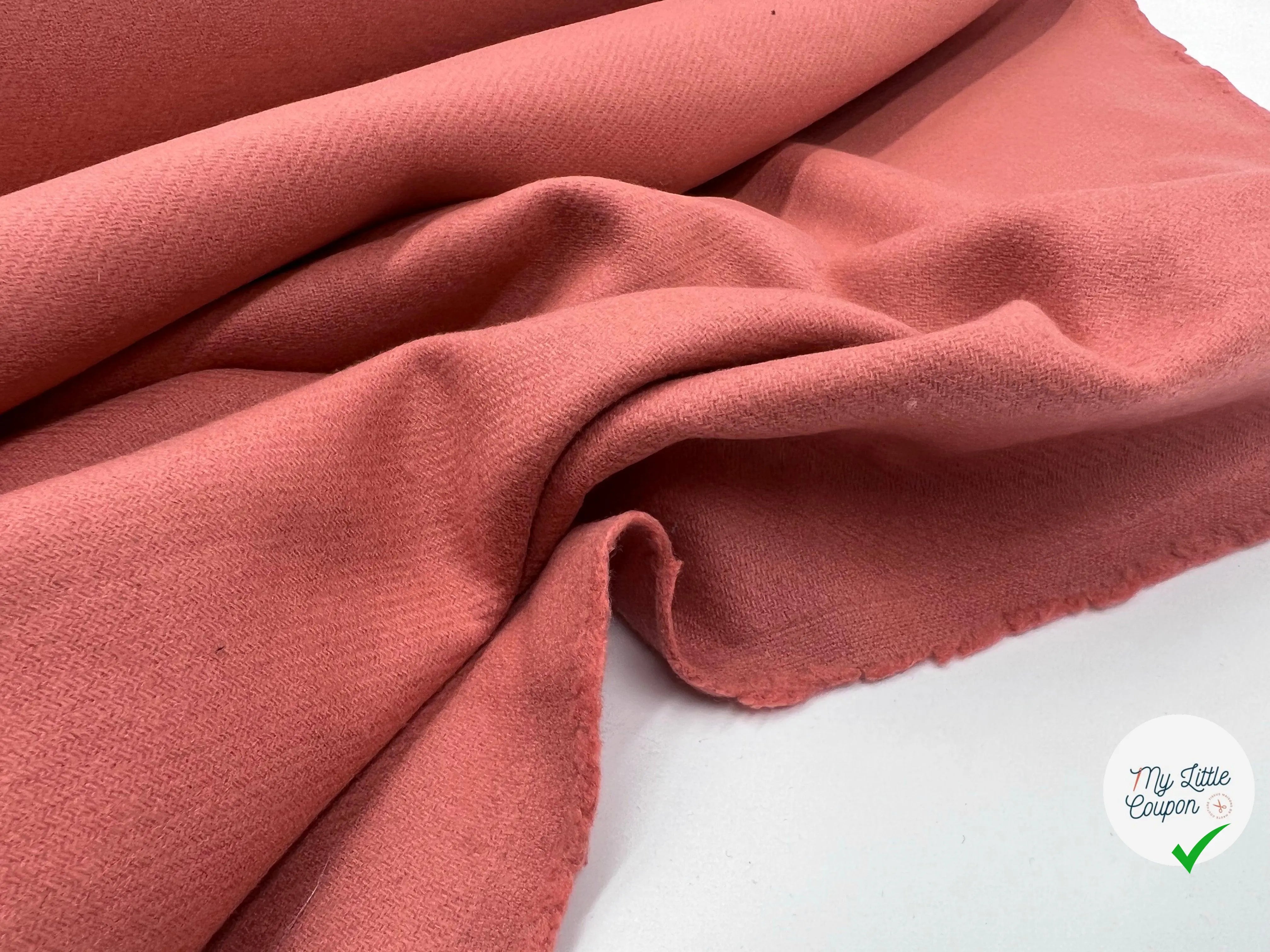 DRAP DE LAINE FRAMBOISE PRESSÉE - My Little Coupon - tissu - coudre
