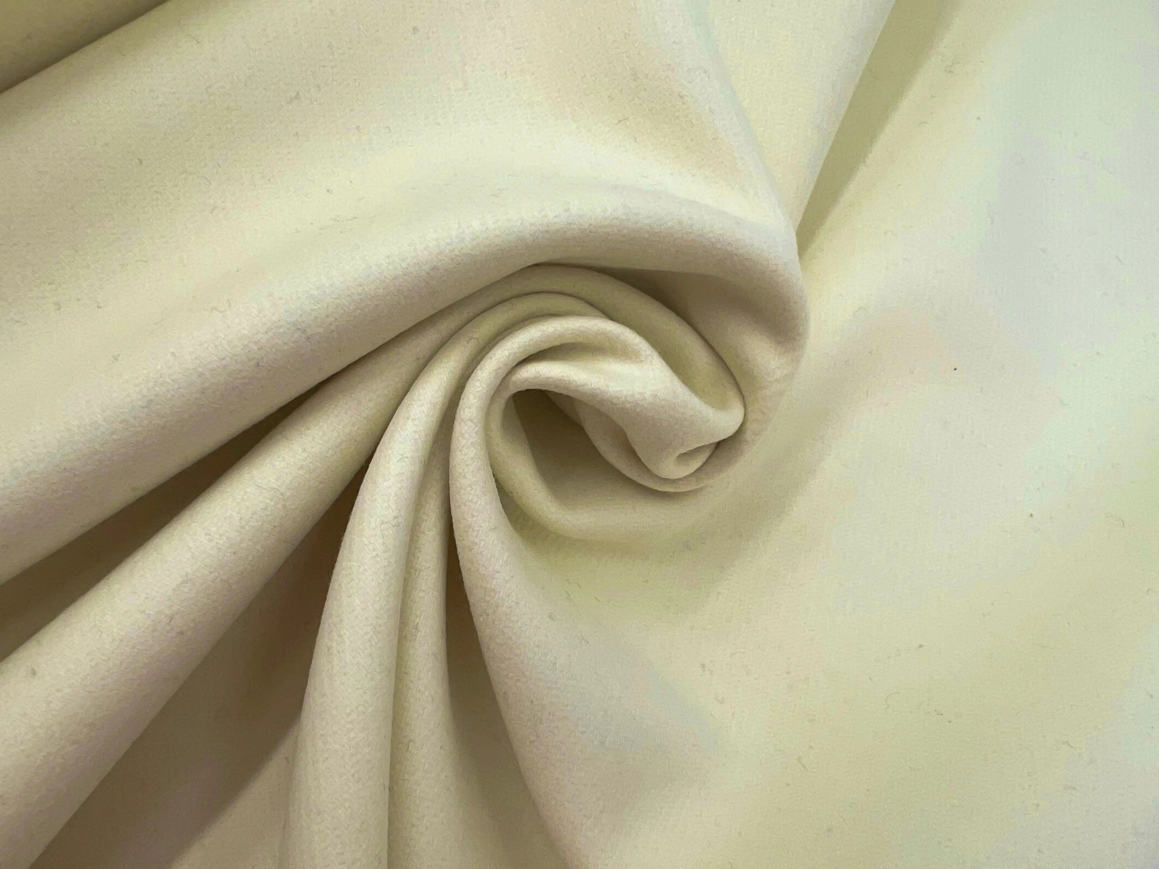 DRAP DE LAINE PAILLE JAUNE PAILLE - My Little Coupon