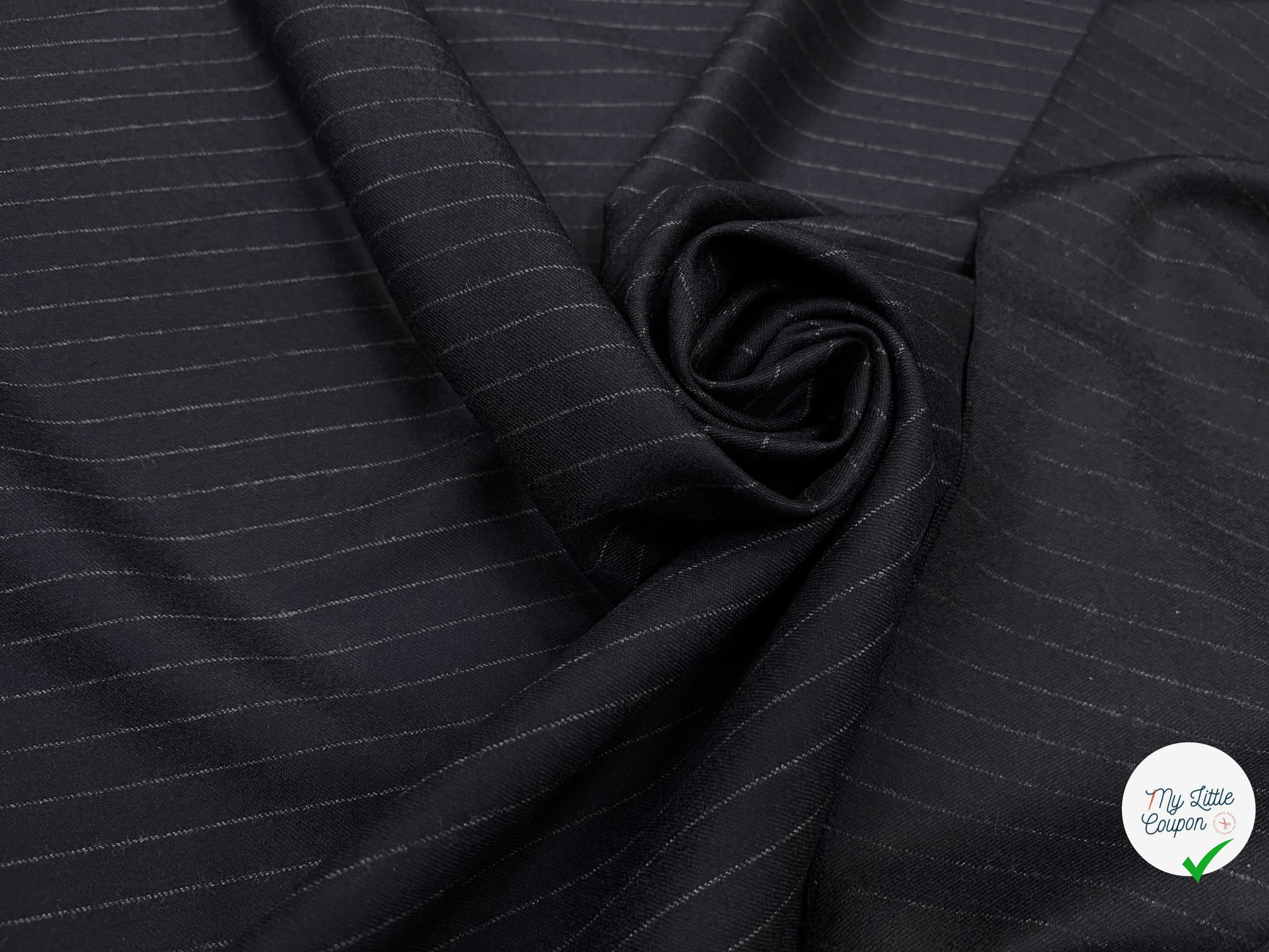 DRAPERIE DE LAINE BLEU MARINE À RAYURE DEPERLANTE - My Little Coupon