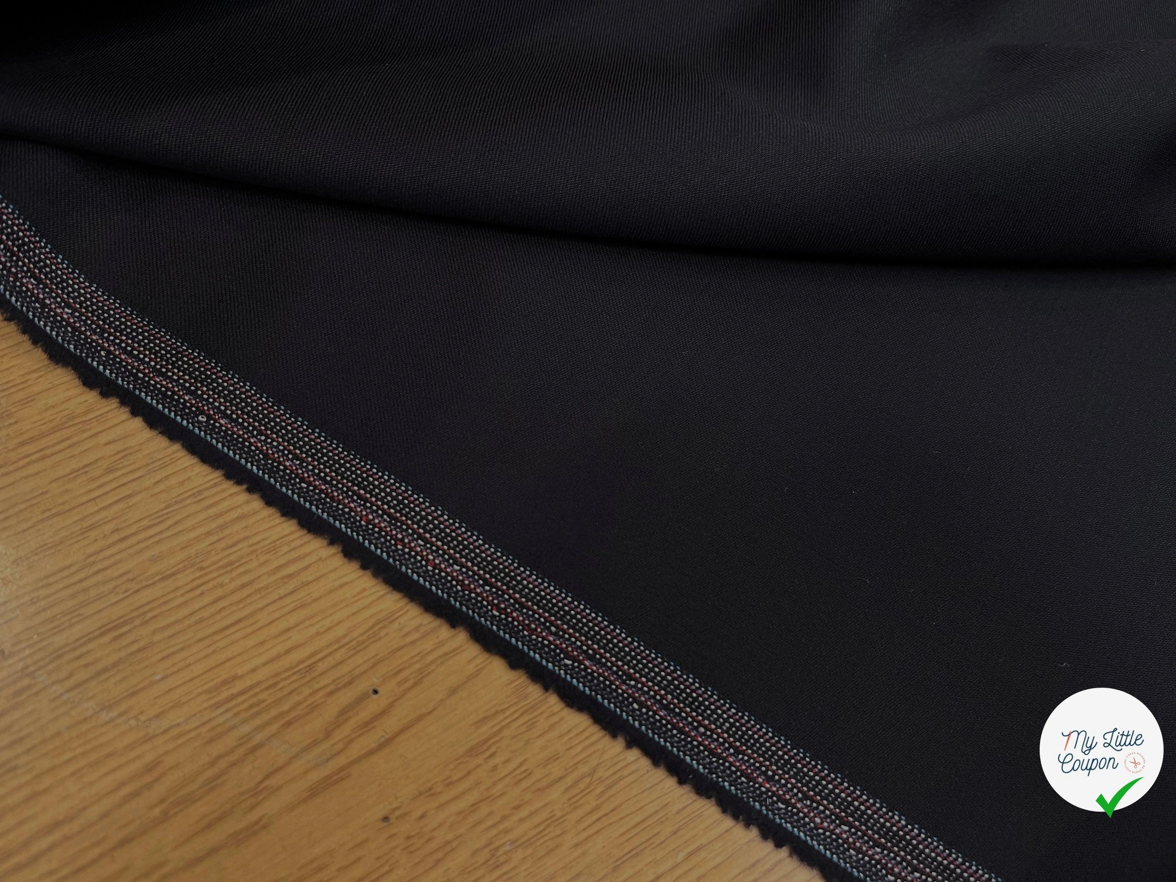 DRAPERIE DE LAINE BLEU MARINE DEPERLANTE FILS MULTICOLORES SUR LES LISIÈRES - My Little Coupon