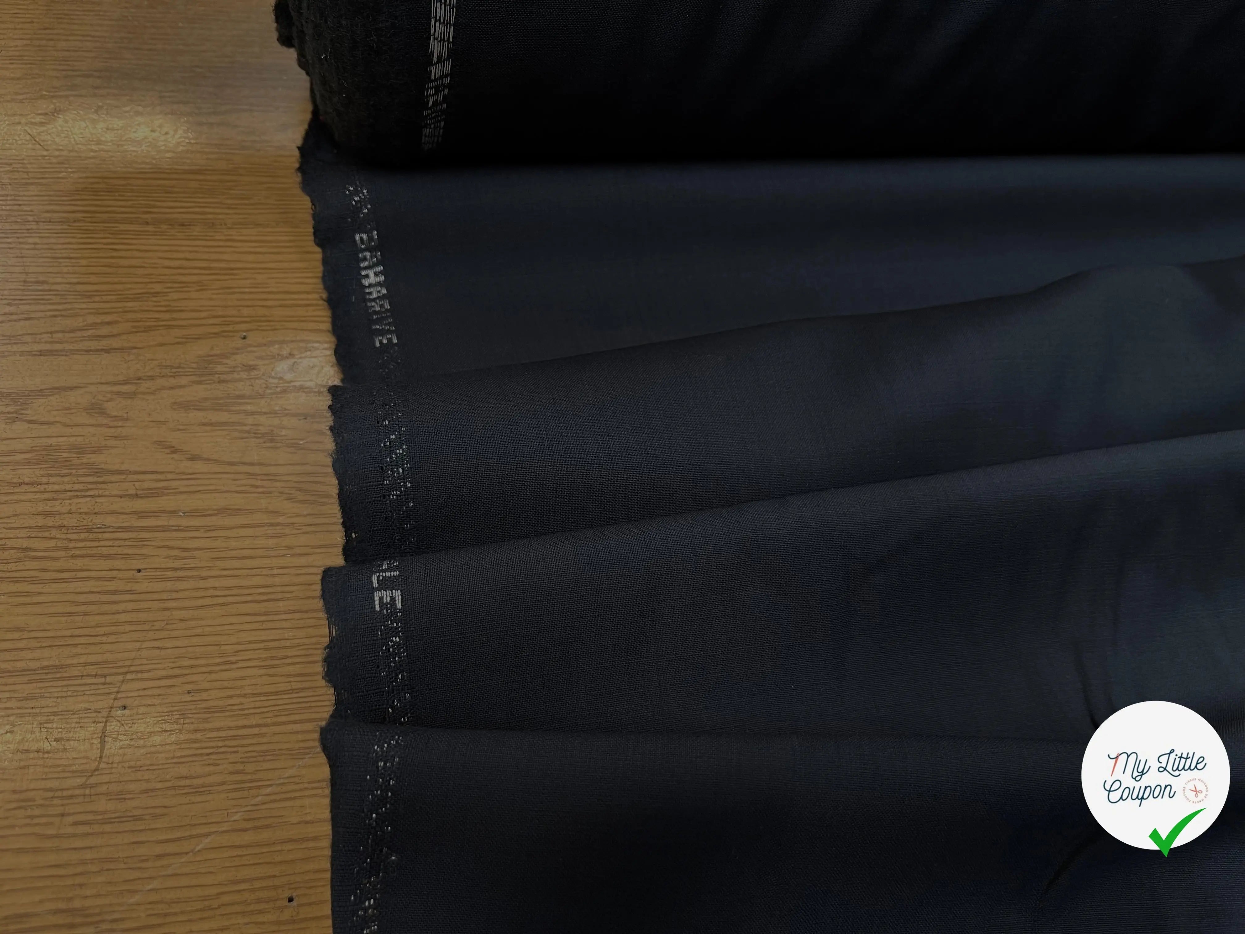 DRAPERIE DE LAINE BLEU MARINE DEPERLANTE - My Little Coupon