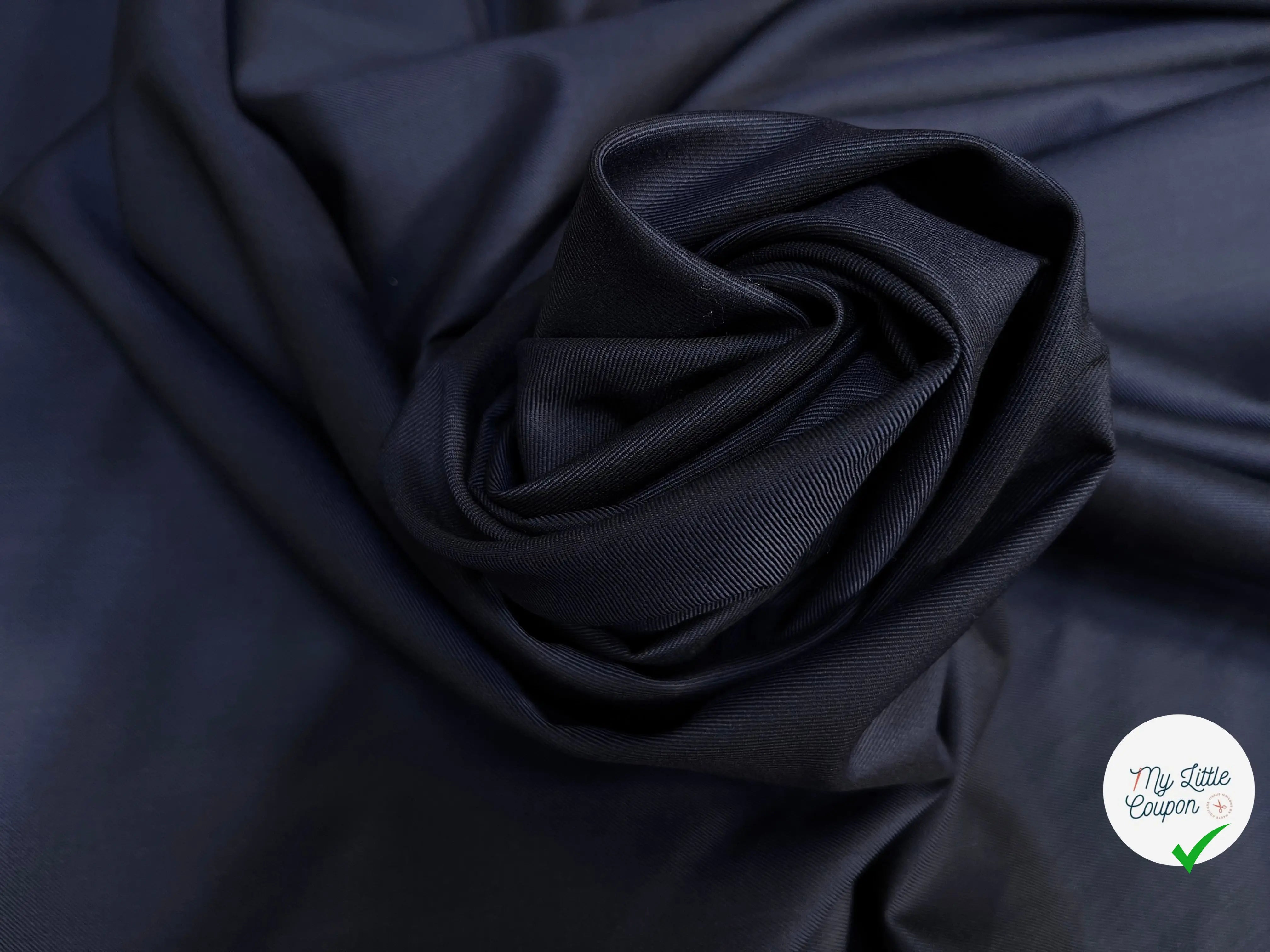 DRAPERIE DE LAINE BLEU MARINE - My Little Coupon