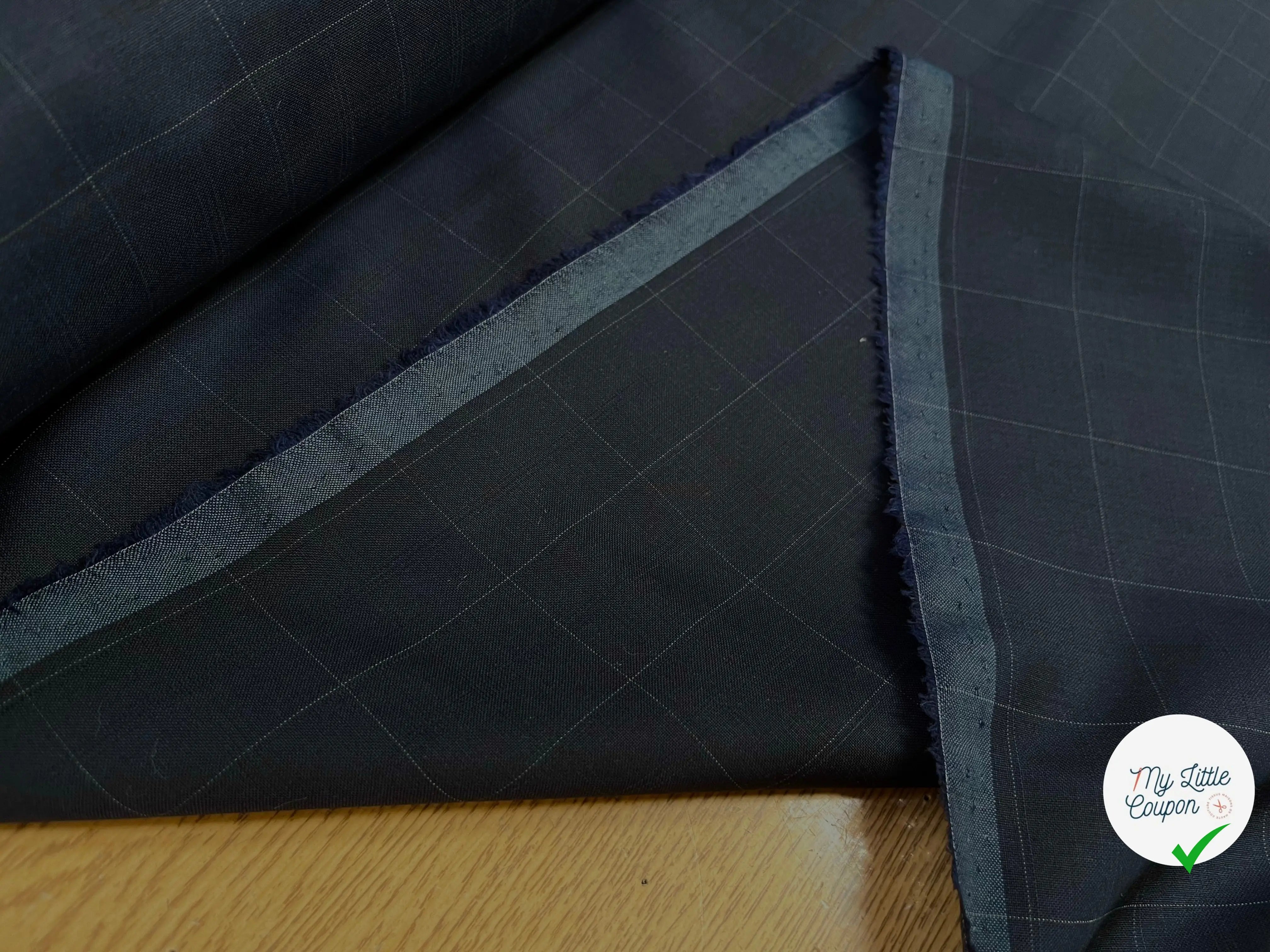 DRAPERIE DE LAINE BLEU NUIT À CARREAUX DEPERLANTE CHIC - My Little Coupon